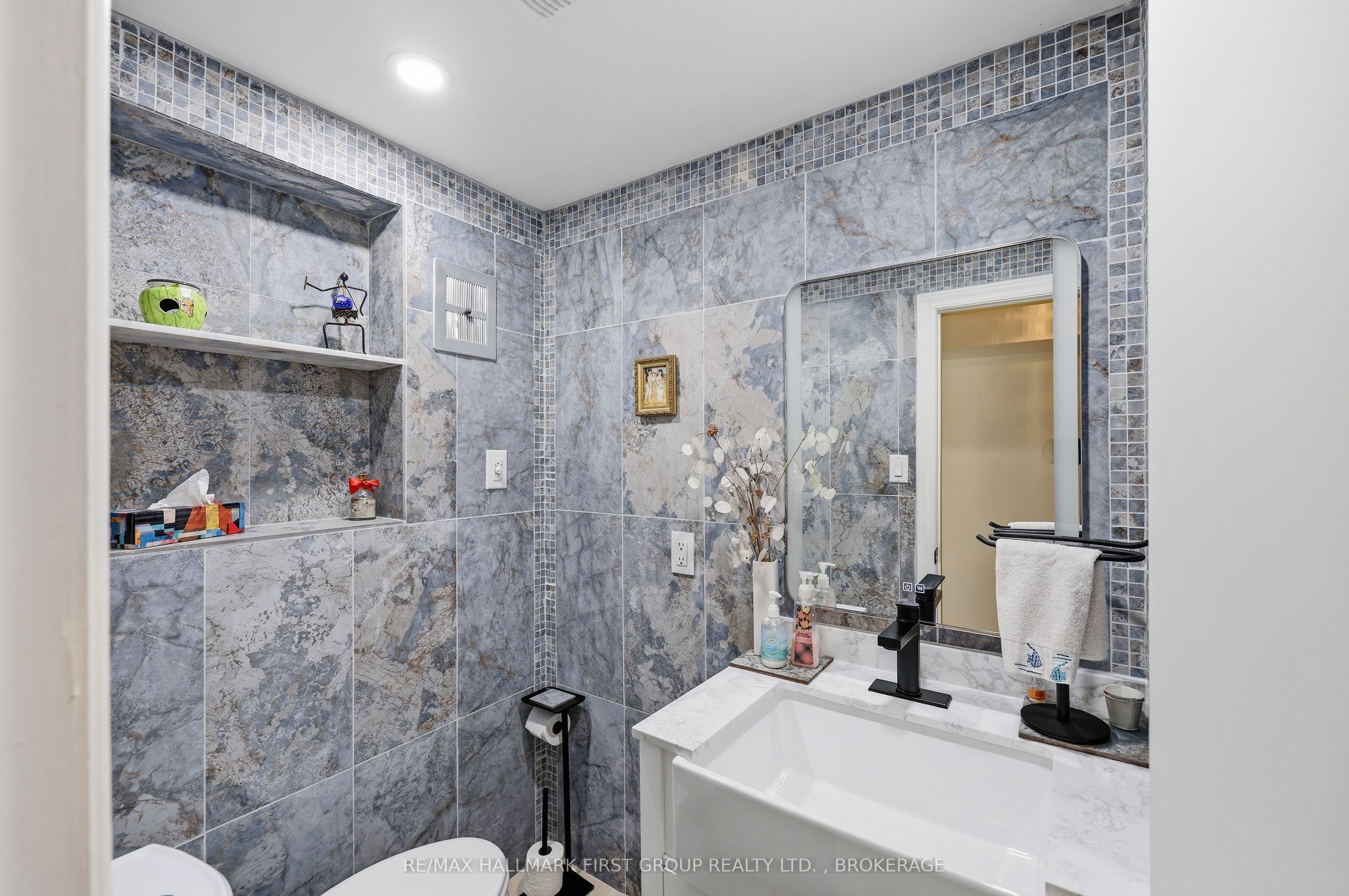 19 Dedrick Drive Property Photo 12