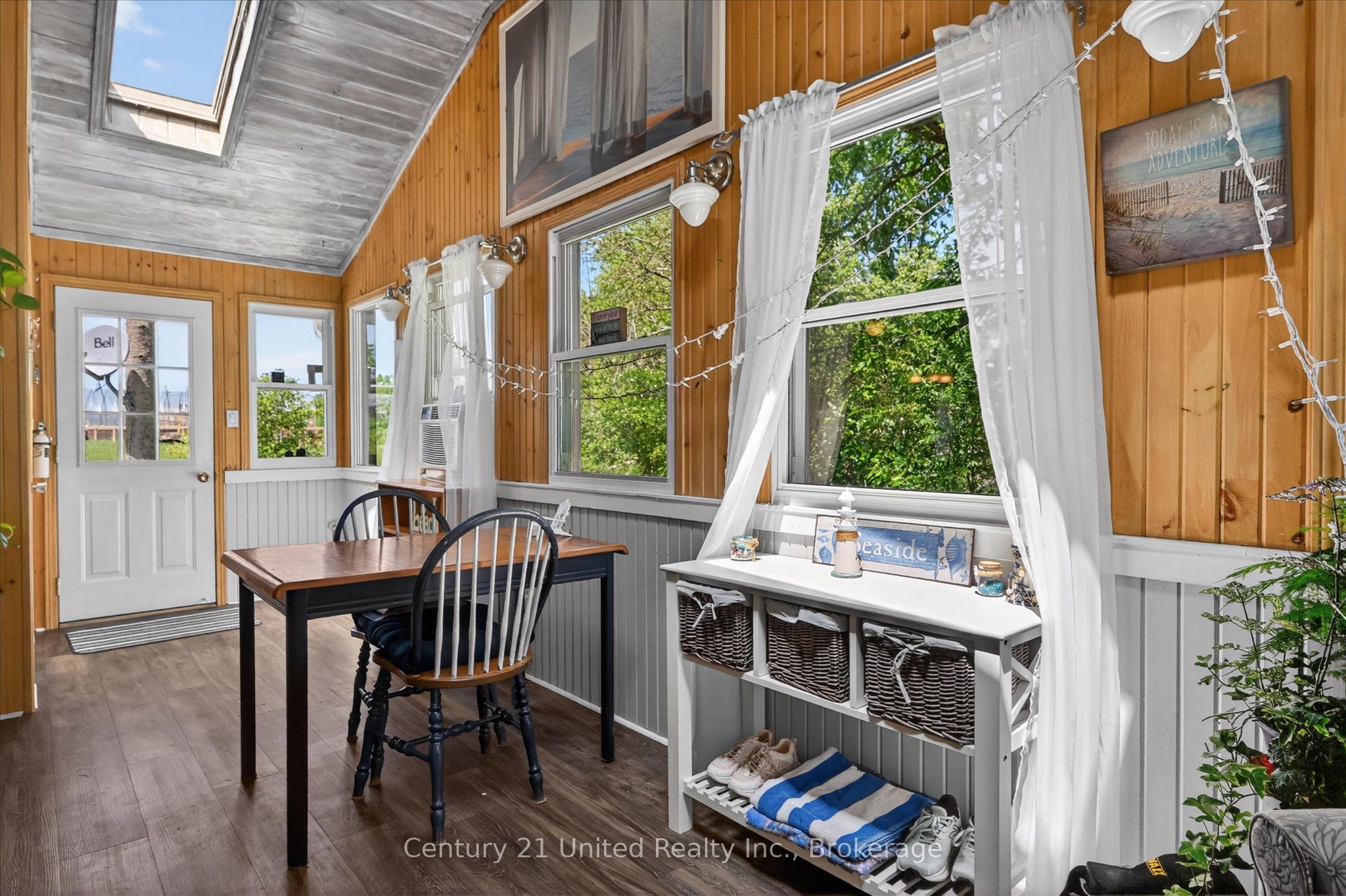 90 Bowen Road Property Photo 13