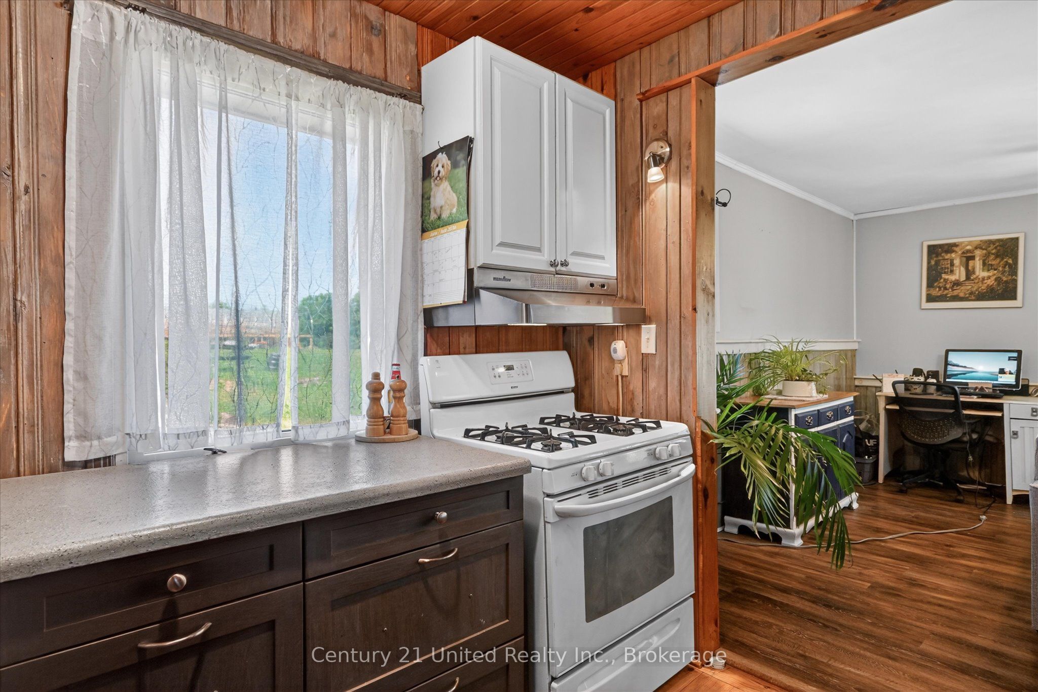 90 Bowen Road Property Photo 16