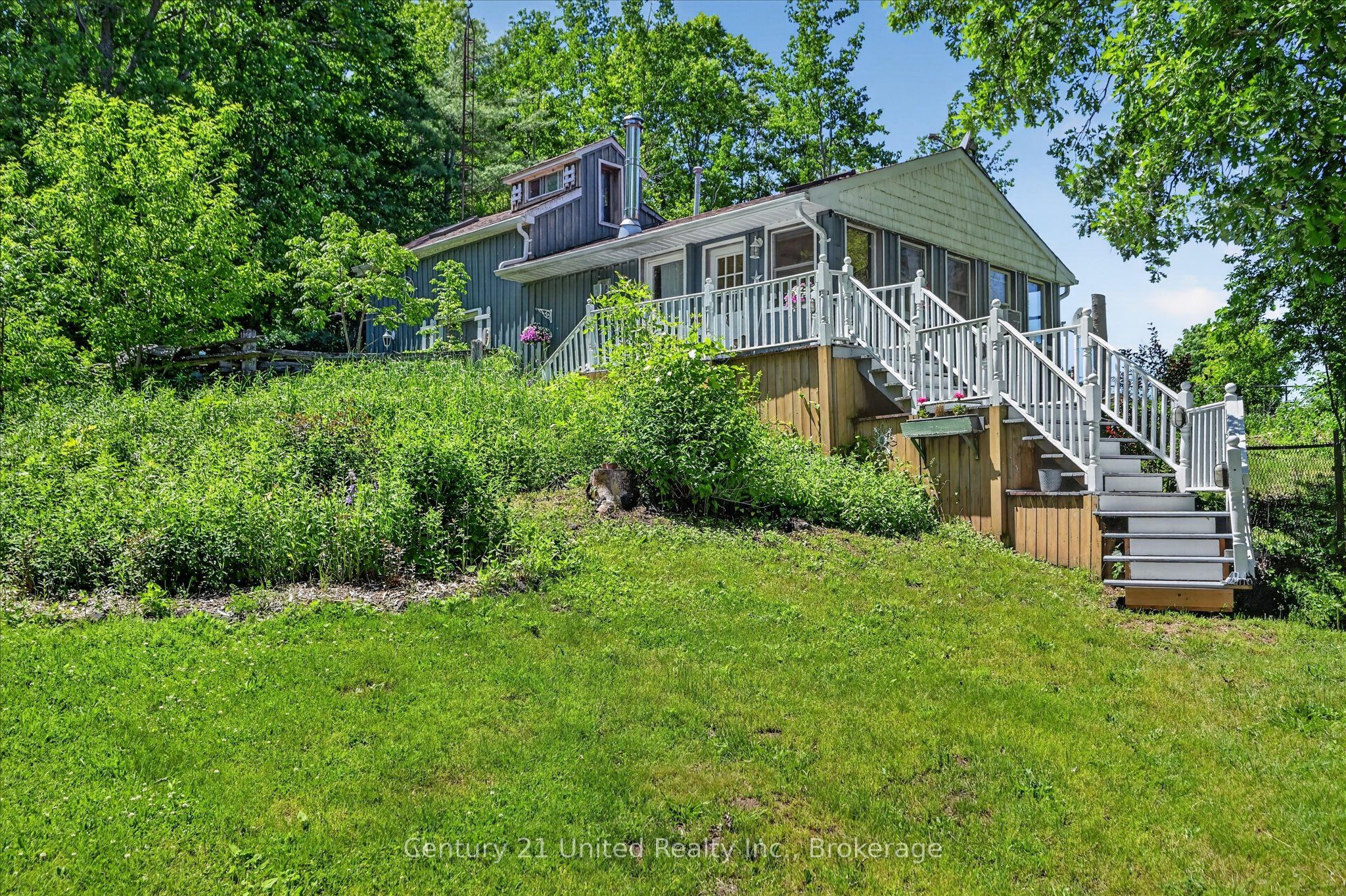 90 Bowen Road Property Photo 24