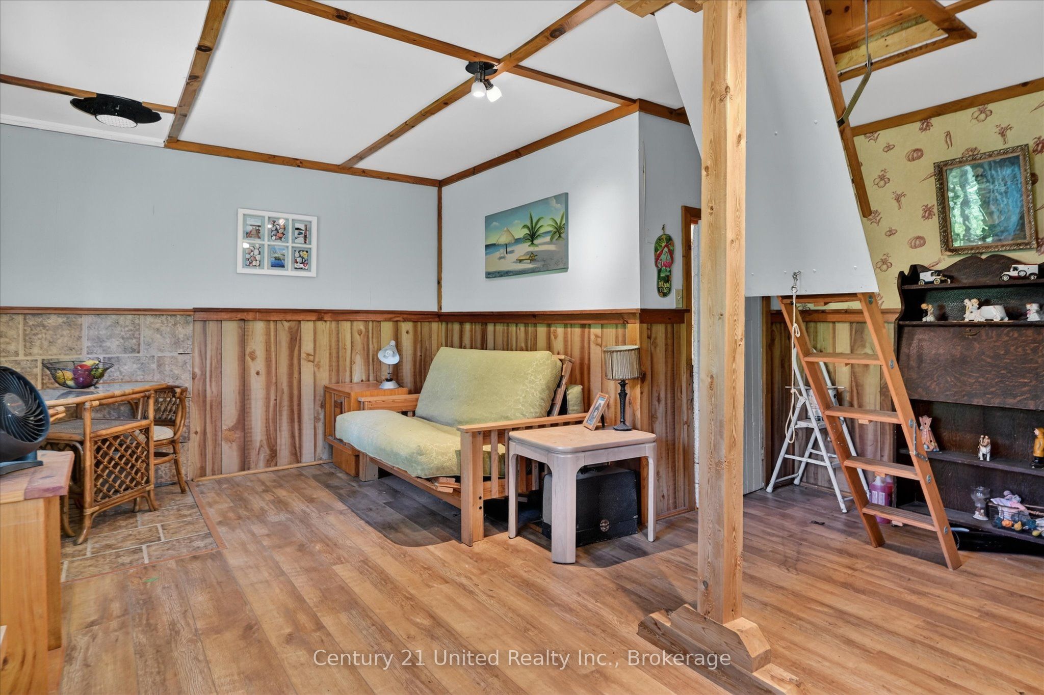 90 Bowen Road Property Photo 31