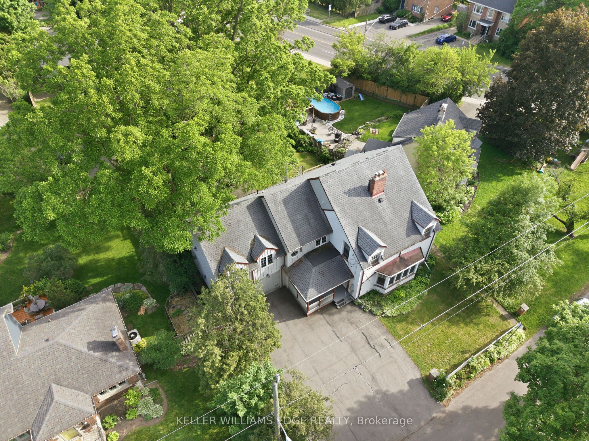 3 Ancaster Street E Property Photo 47