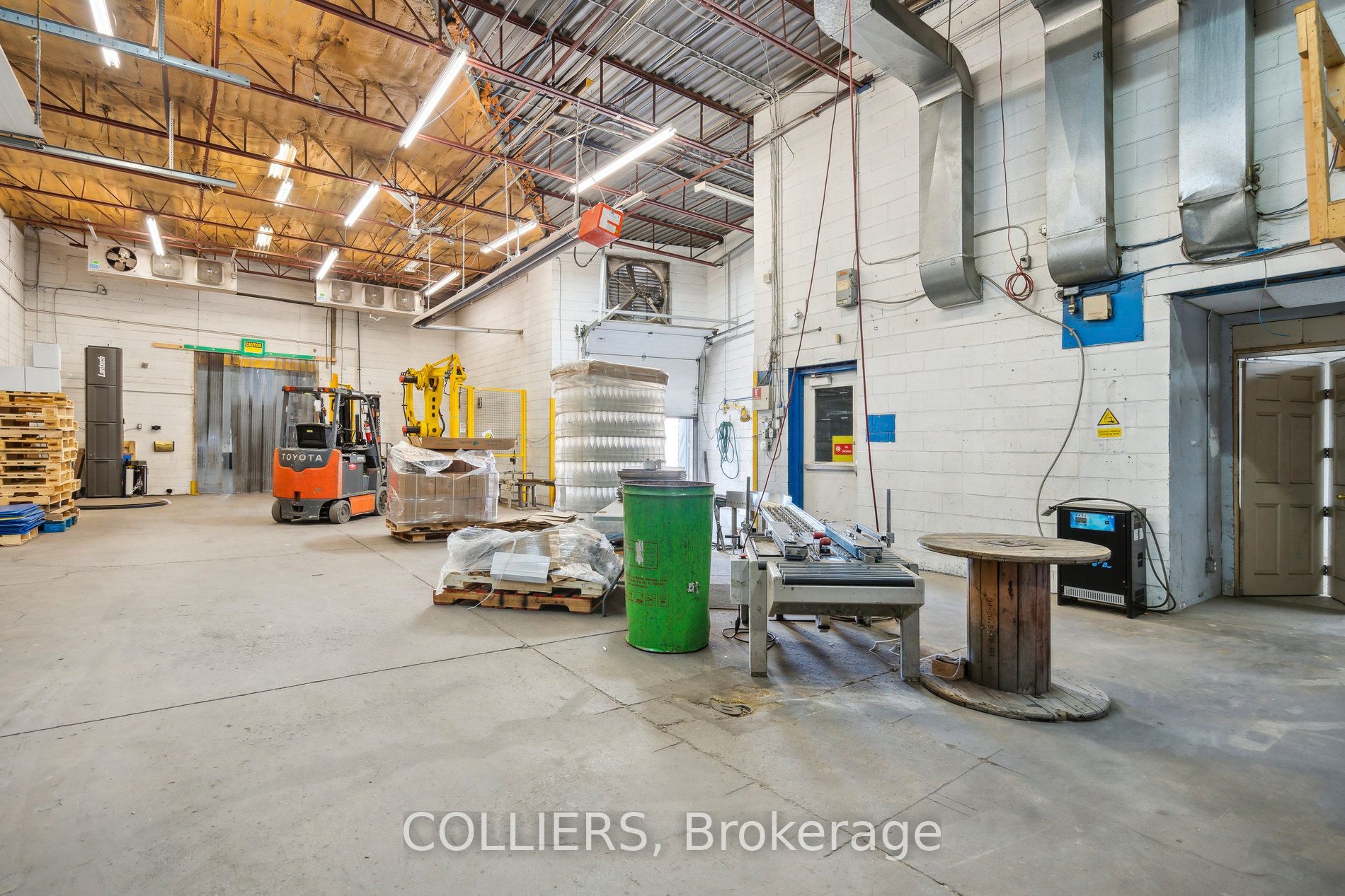 504 Kenora Avenue Property Photo 16