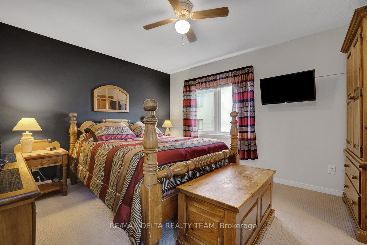 275 Eric Czapnik Way Property Photo 29