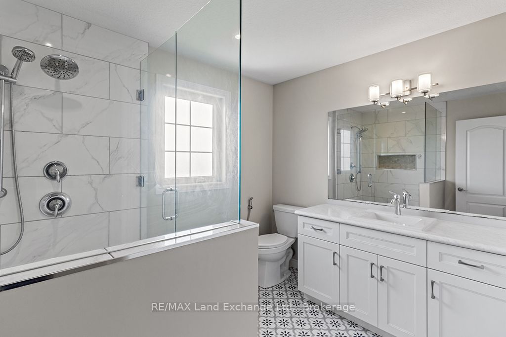 360 Devonshire Road Property Photo 23