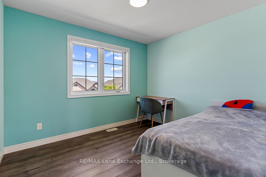 360 Devonshire Road Property Photo 25