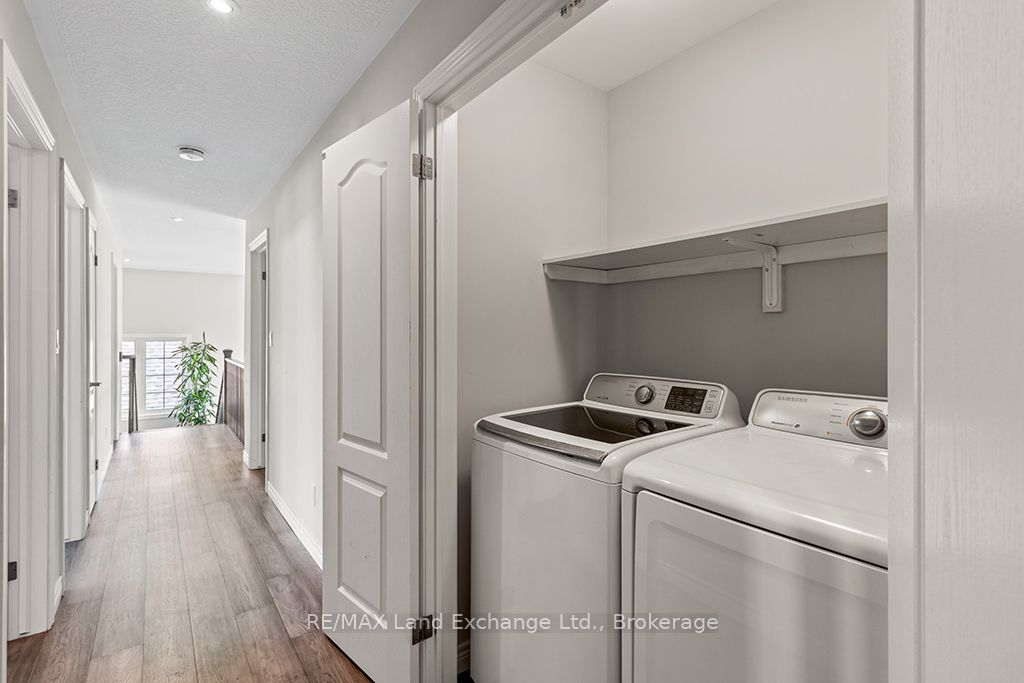 360 Devonshire Road Property Photo 31