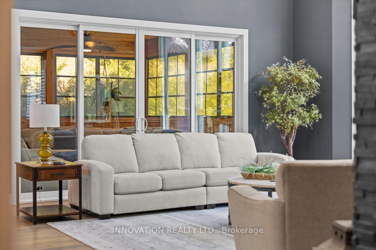 332 Carp Highlands Court Property Photo 8