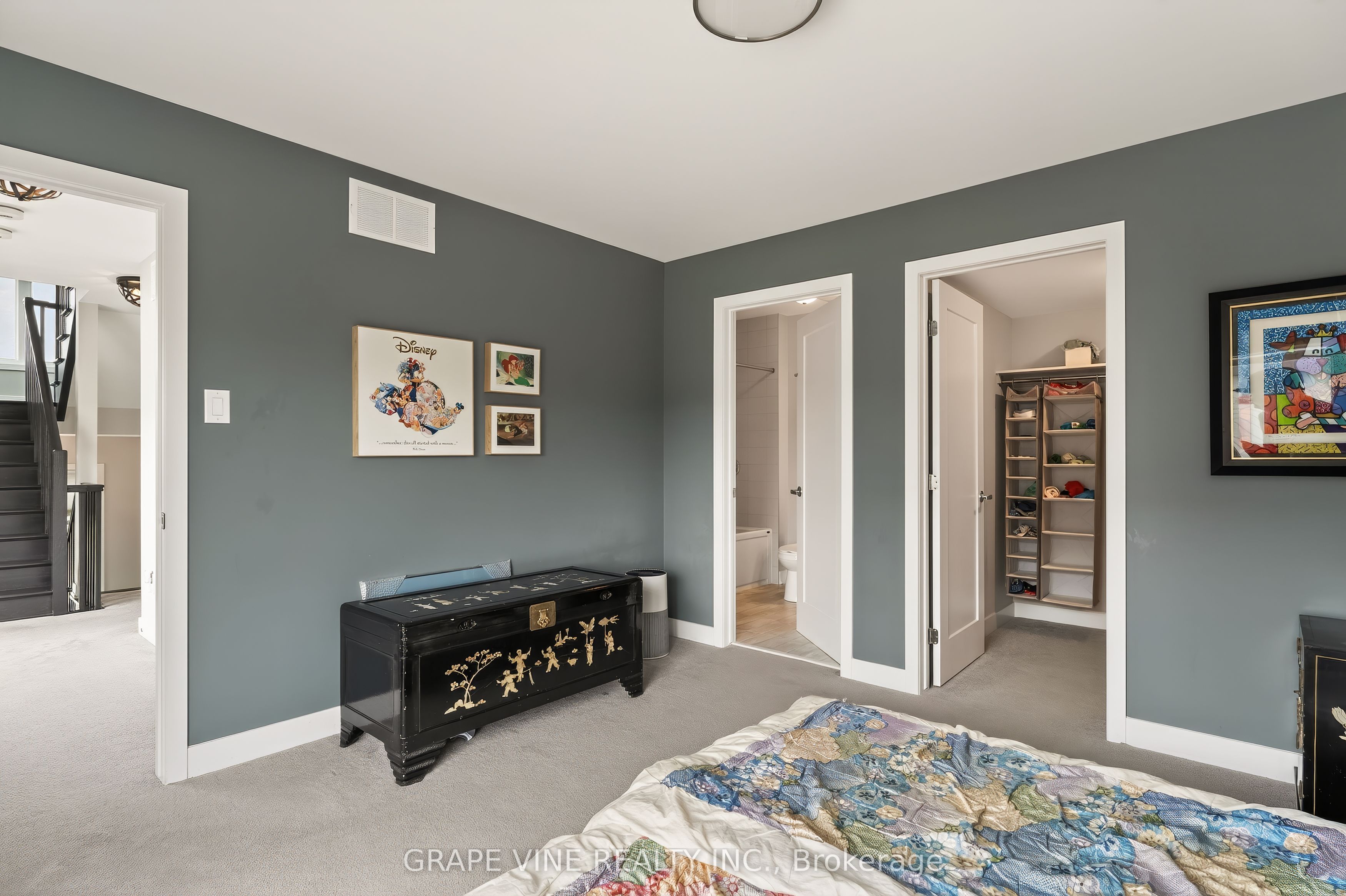 4802 Abbott Street E Property Photo 25