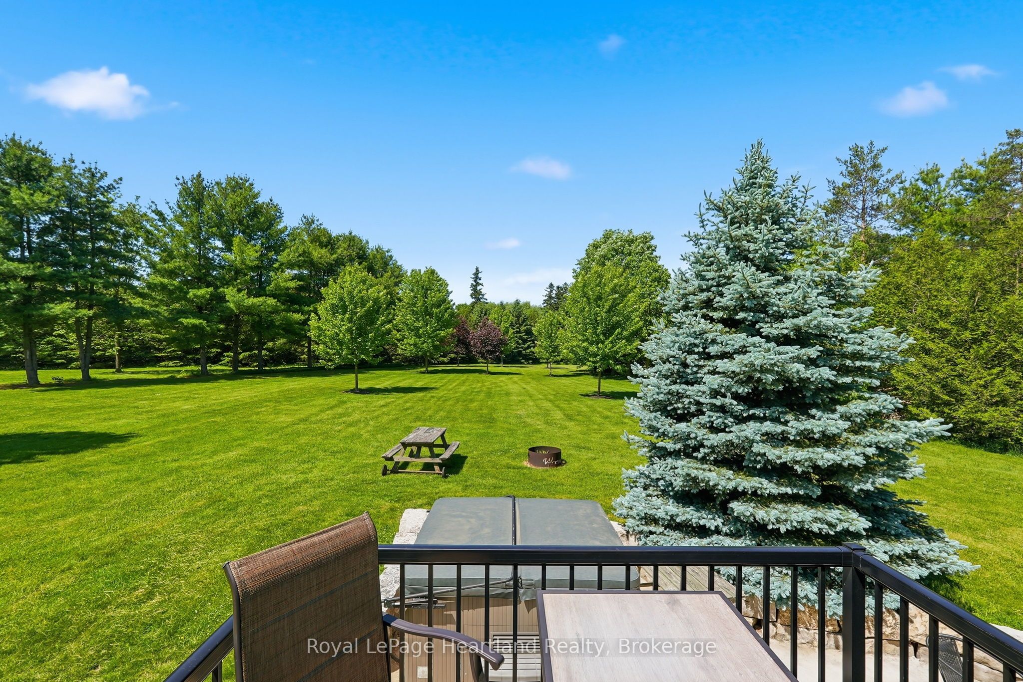 1041 Howick Street Property Photo 38