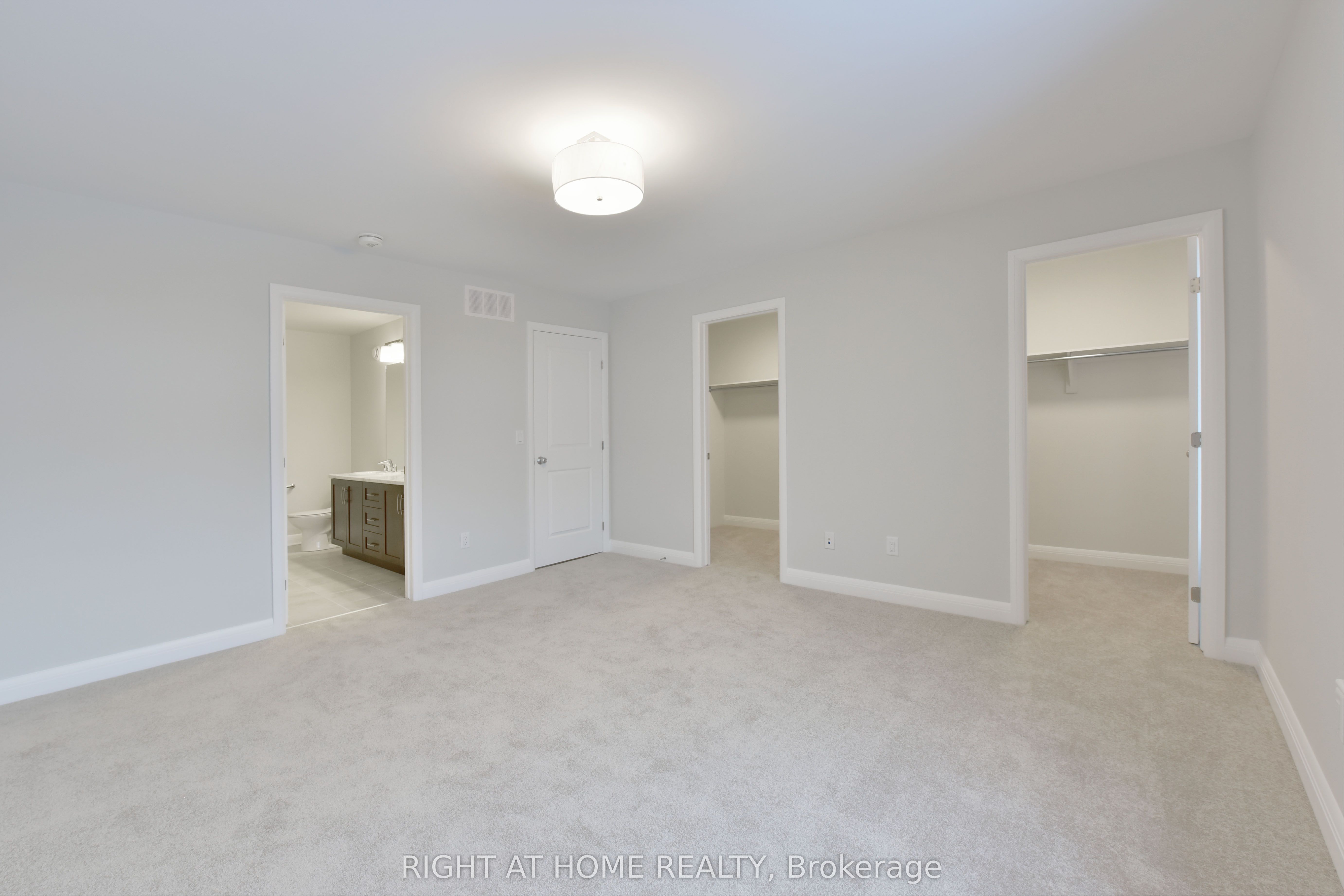 312 Wigwas Street Property Photo 18