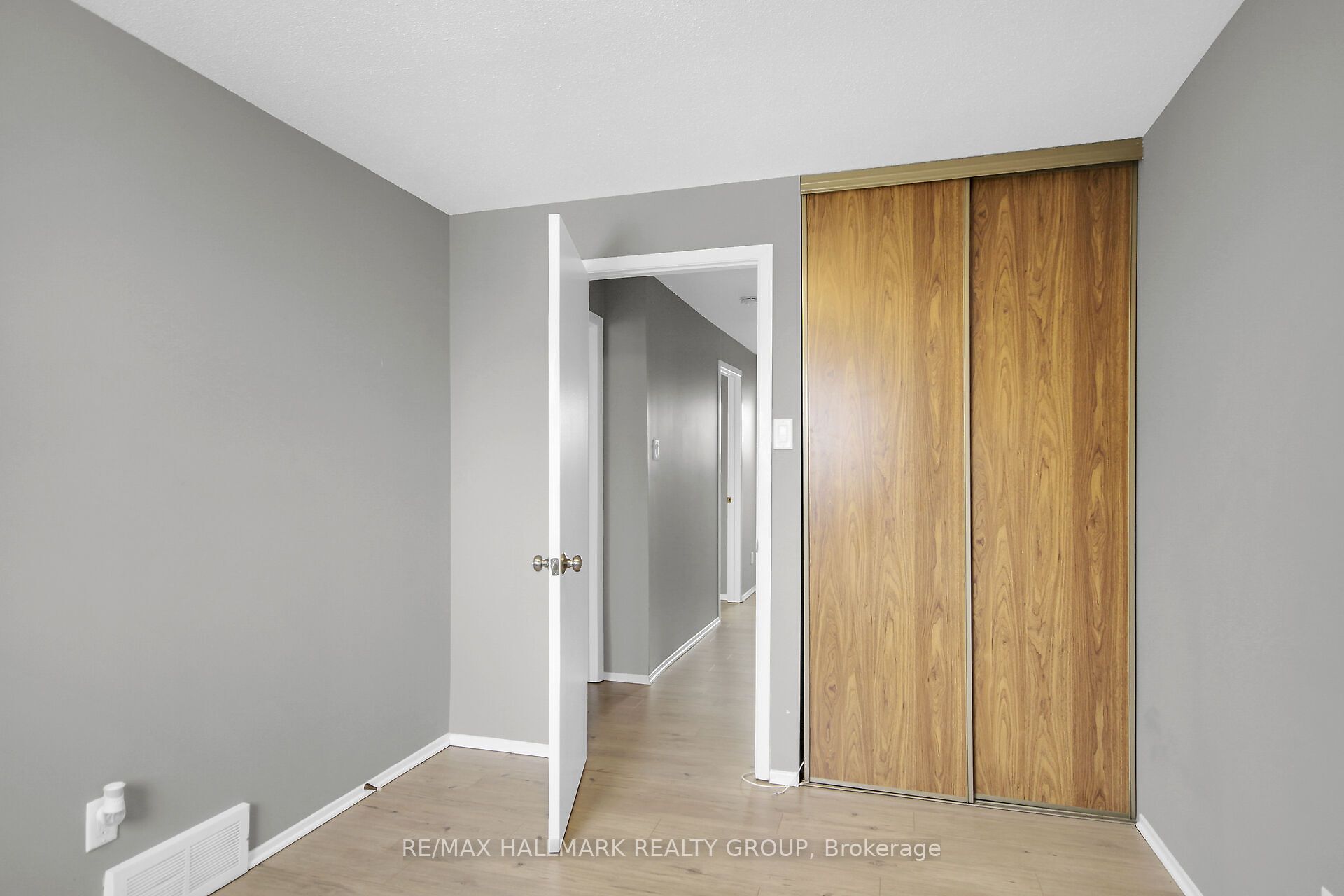 13 Coolspring Crescent Property Photo 17