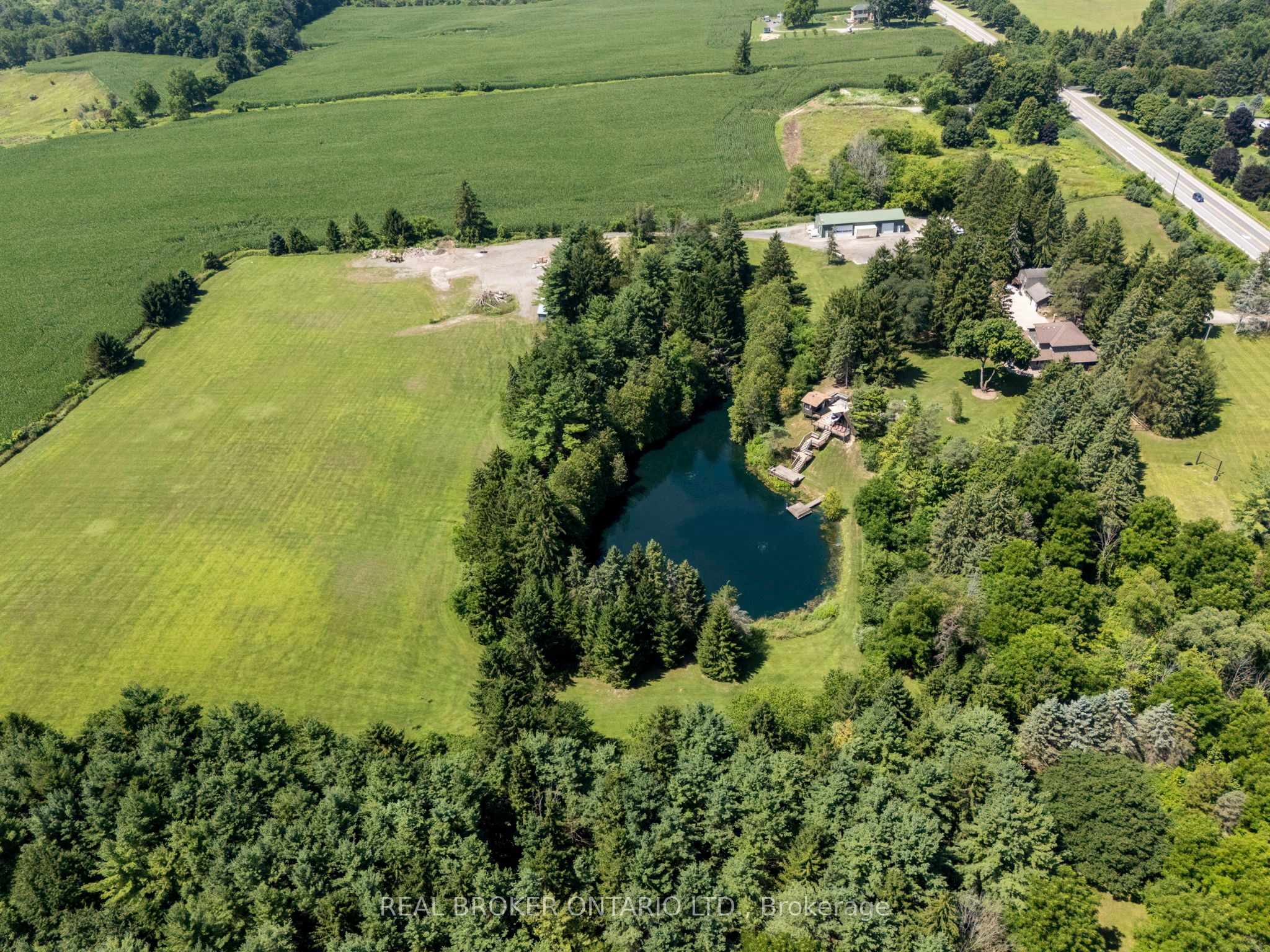 182 Governors Road E Property Photo 4