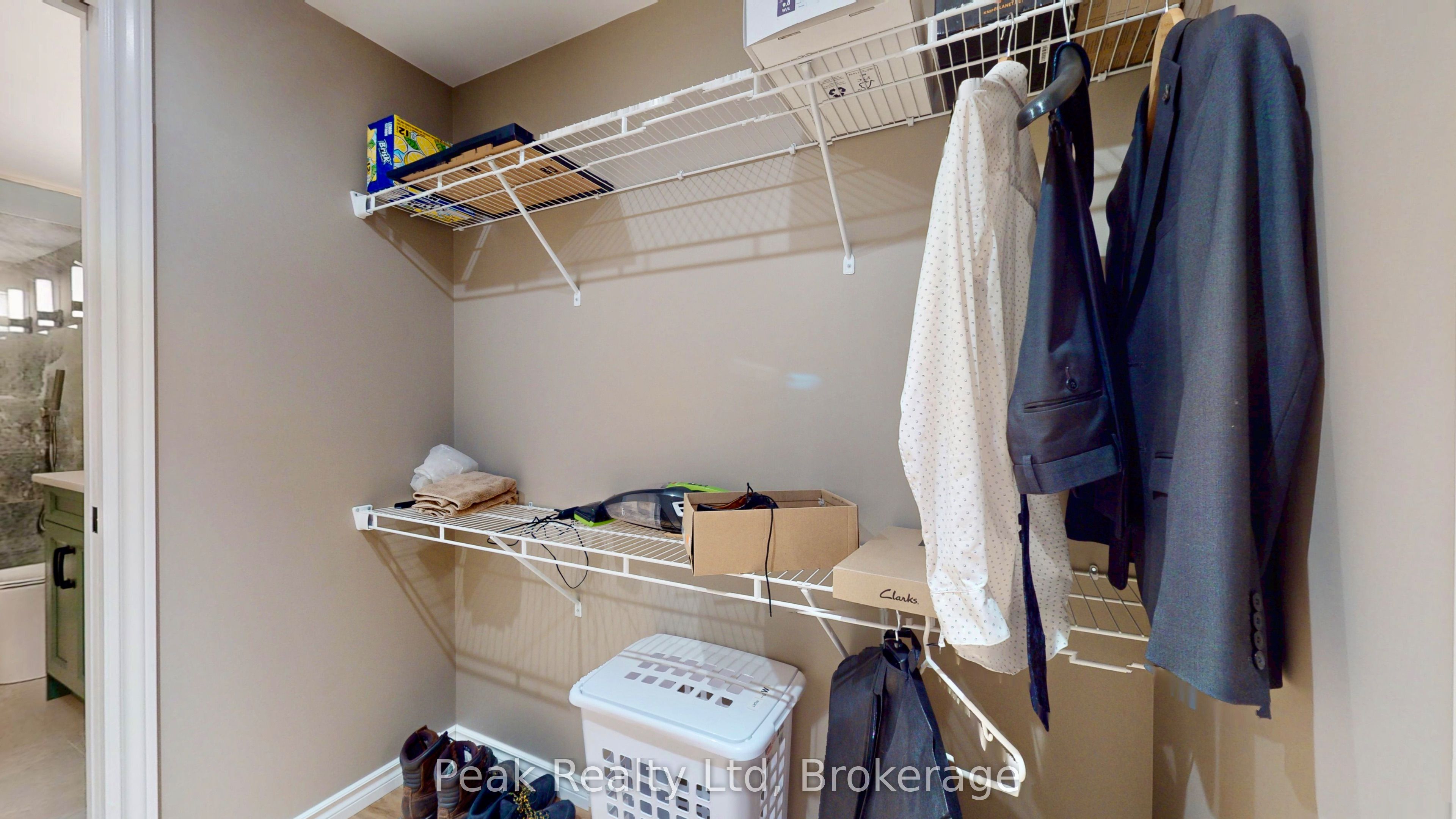 113 Edison Street Property Photo 23
