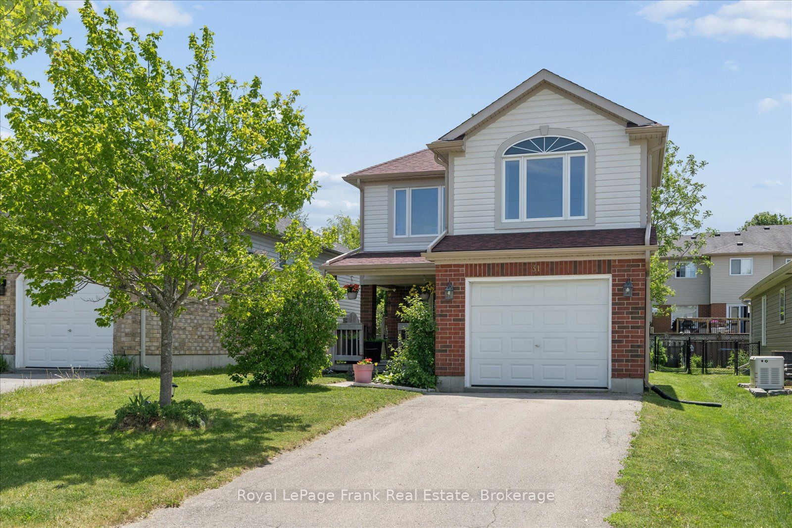 31 Lang Court Property Photo 2