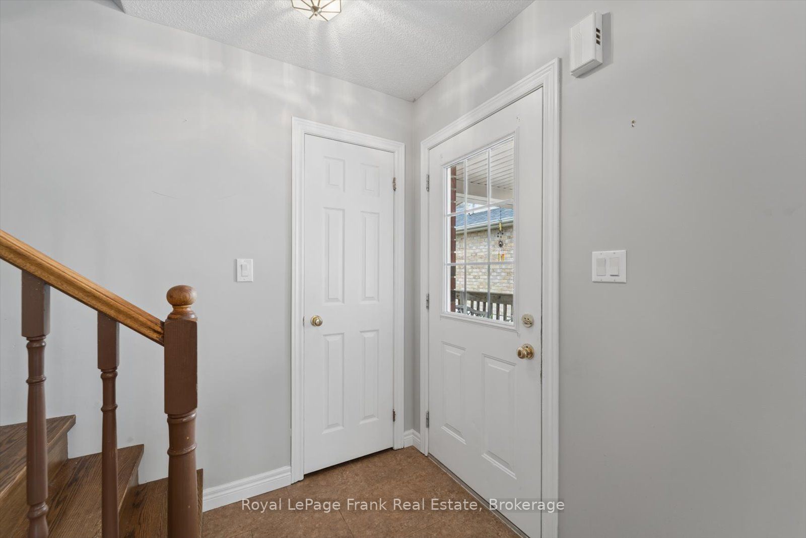 31 Lang Court Property Photo 4