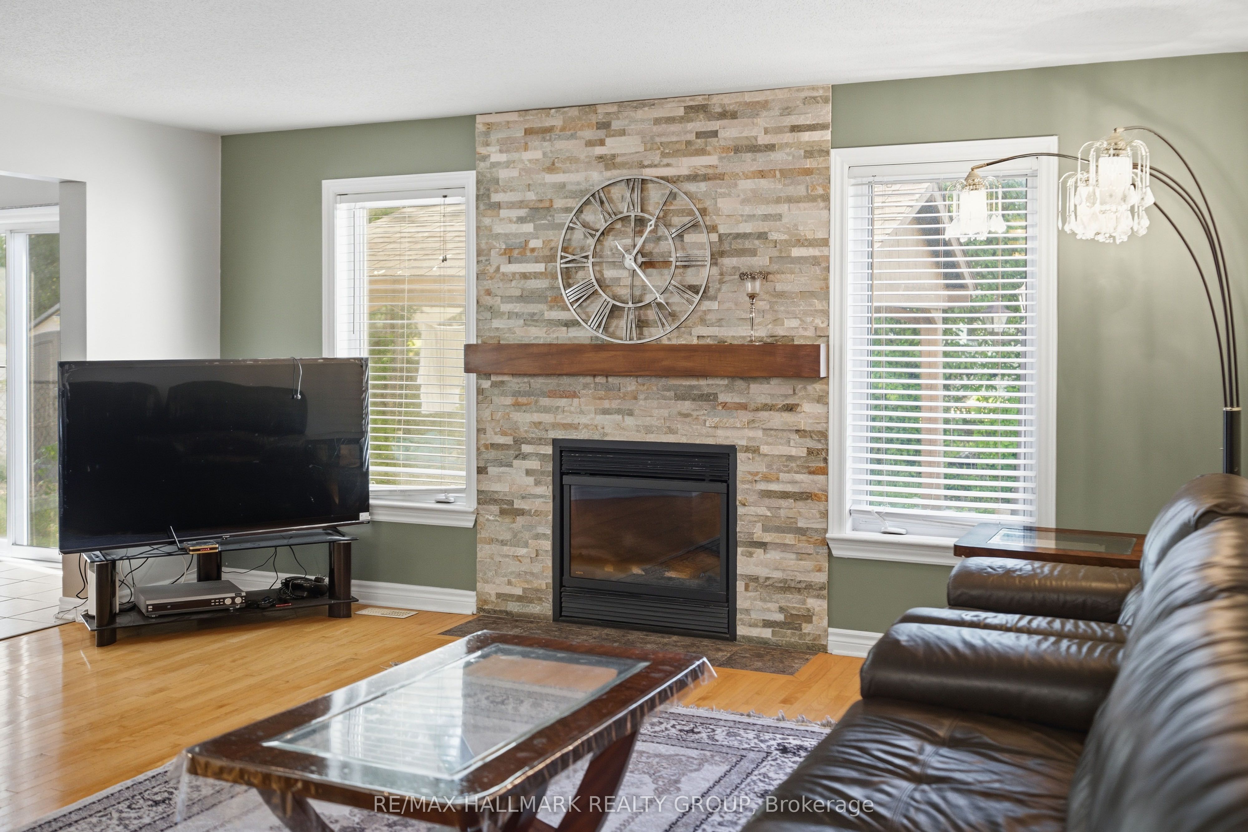 800 Long Point Circle Property Photo 15
