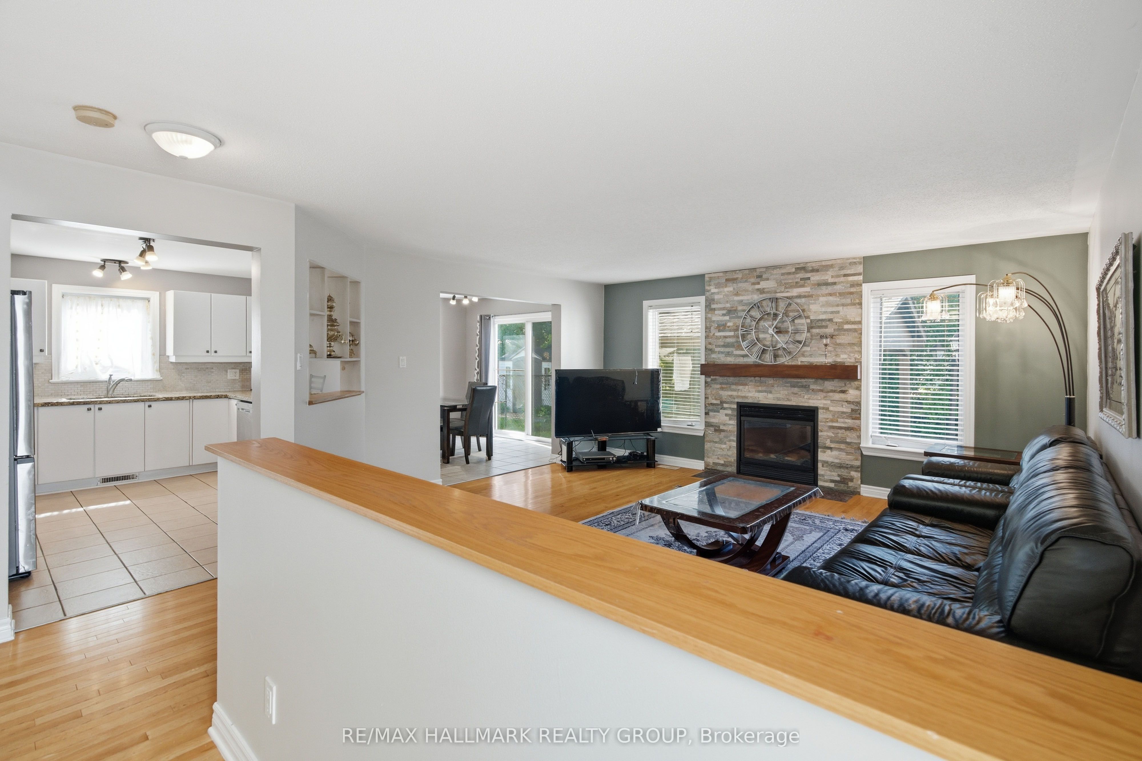 800 Long Point Circle Property Photo 16