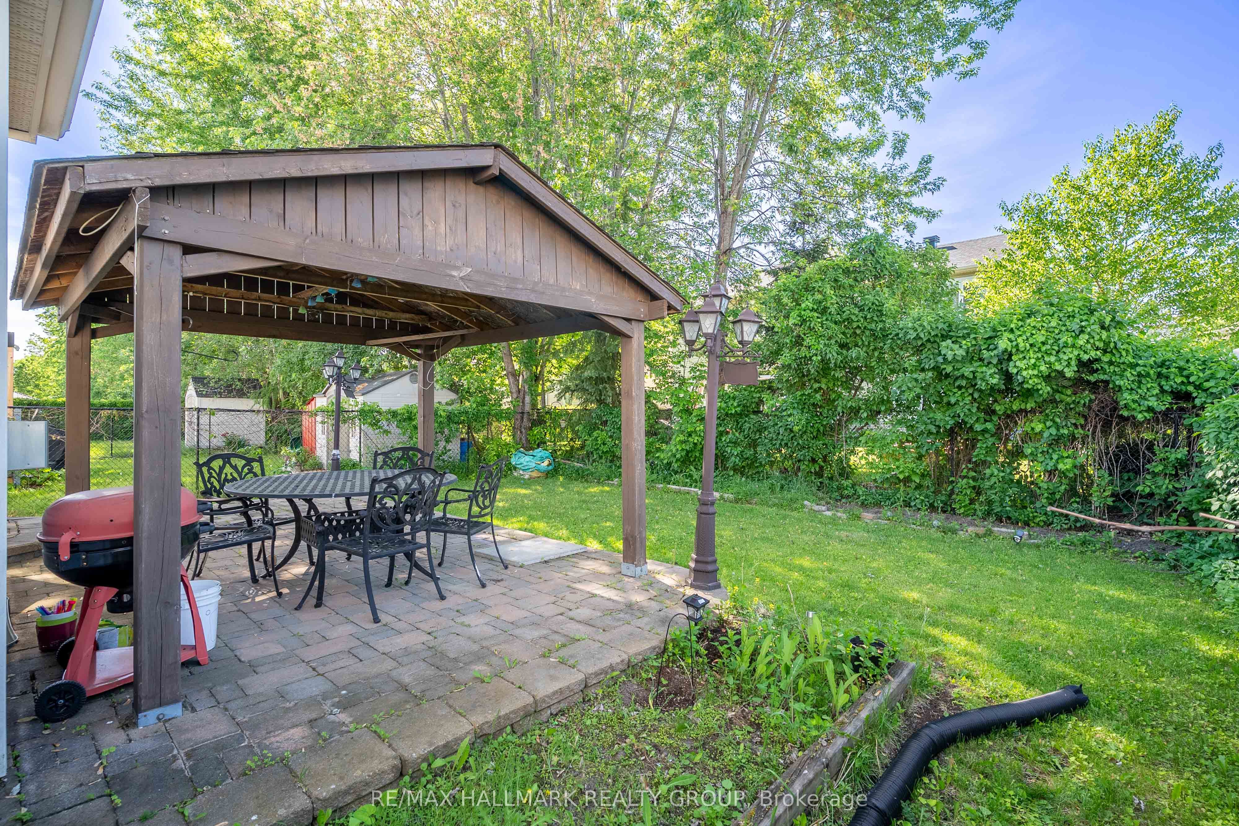 800 Long Point Circle Property Photo 42