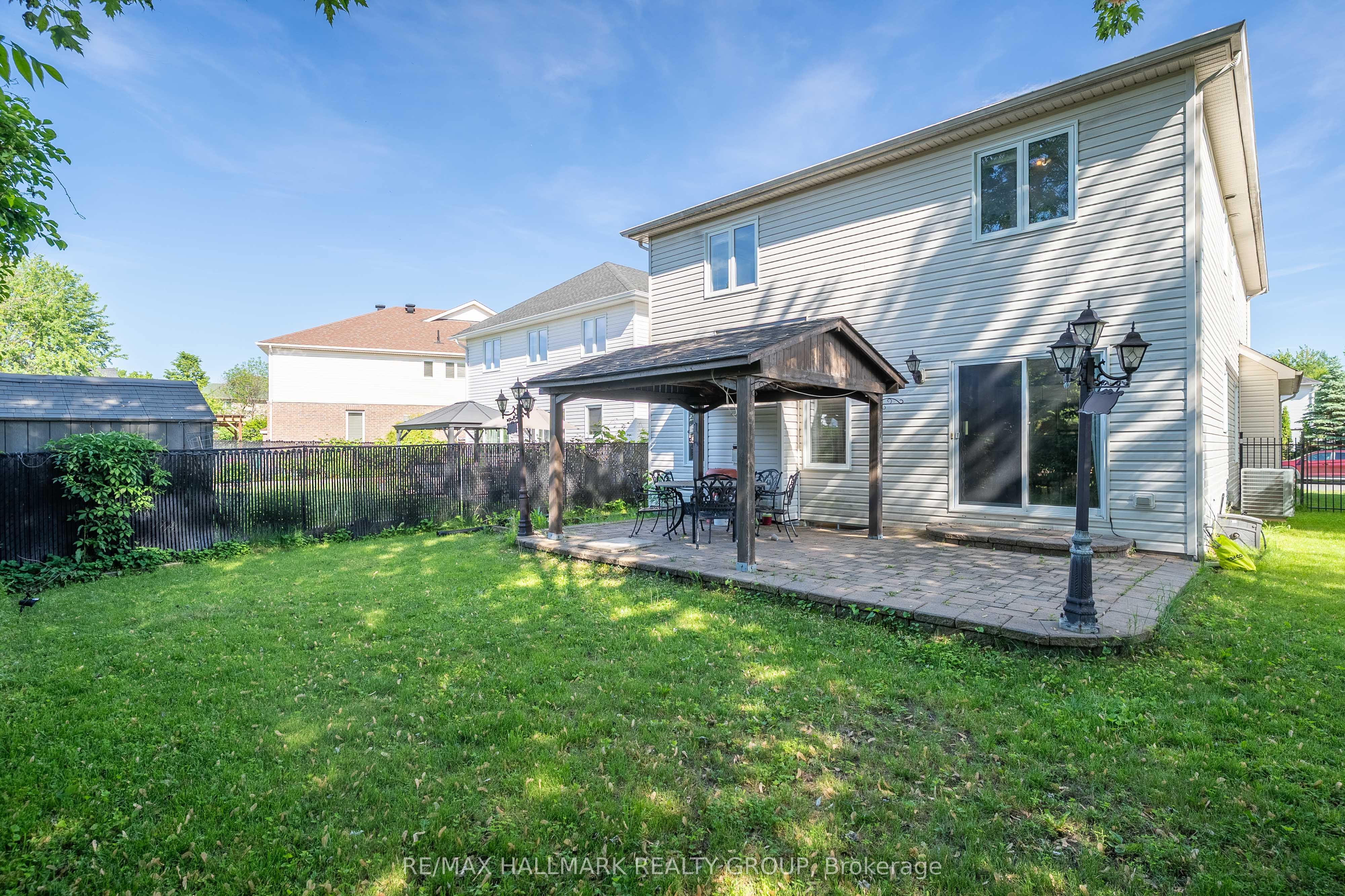 800 Long Point Circle Property Photo 43