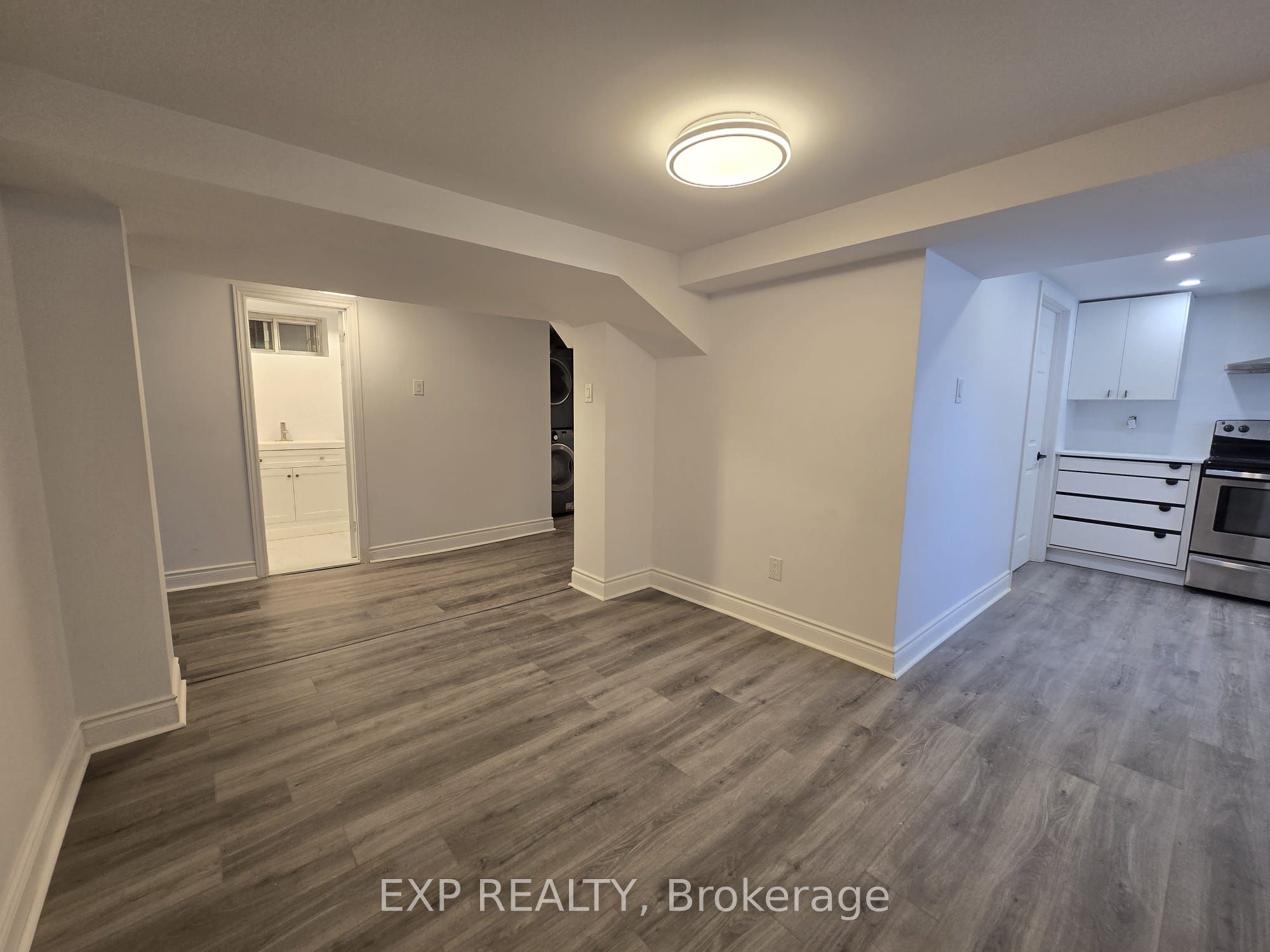 20 Newhaven Street B Property Photo 16