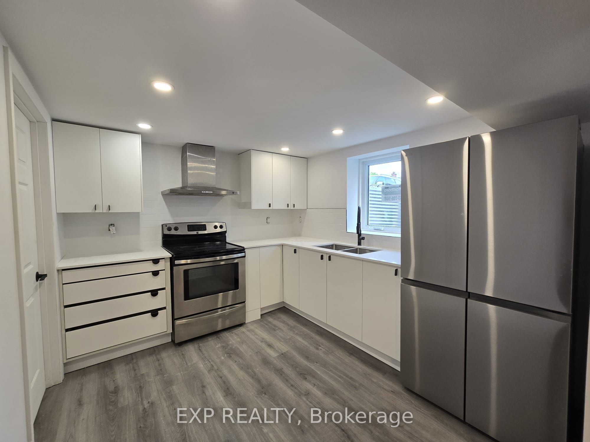 20 Newhaven Street B Property Photo 17