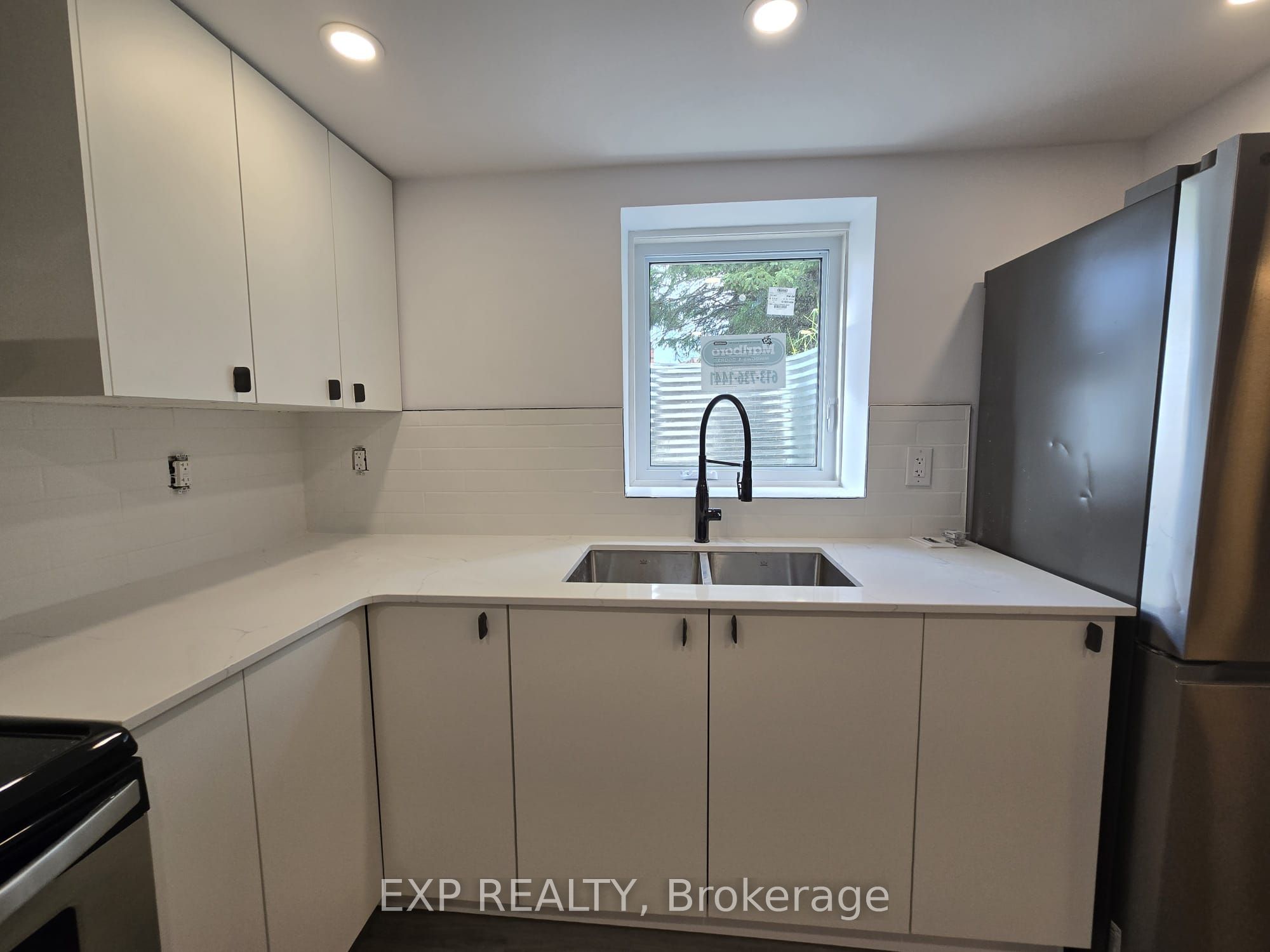 20 Newhaven Street B Property Photo 20