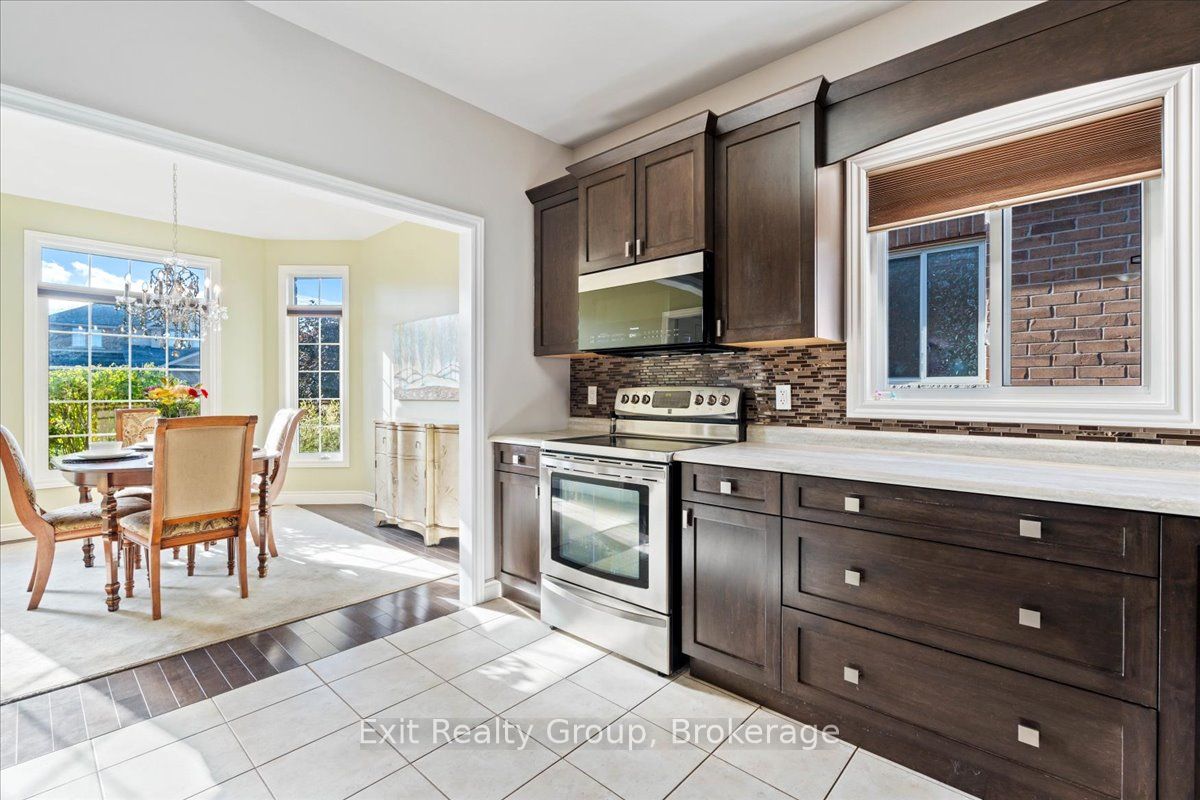 14 Cavendish Drive Property Photo 10