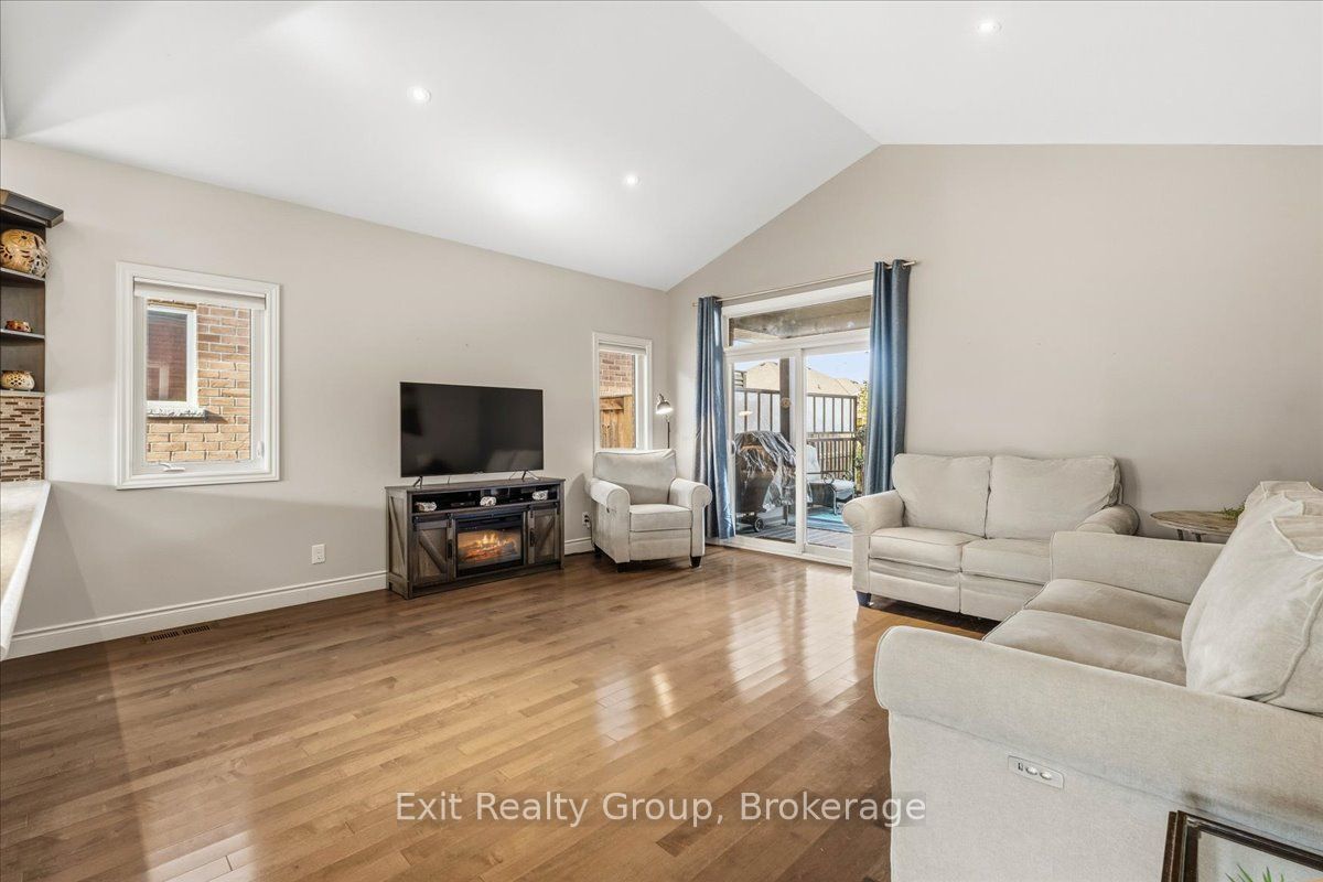 14 Cavendish Drive Property Photo 13