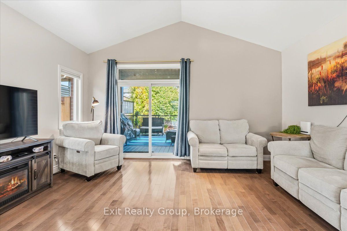 14 Cavendish Drive Property Photo 14