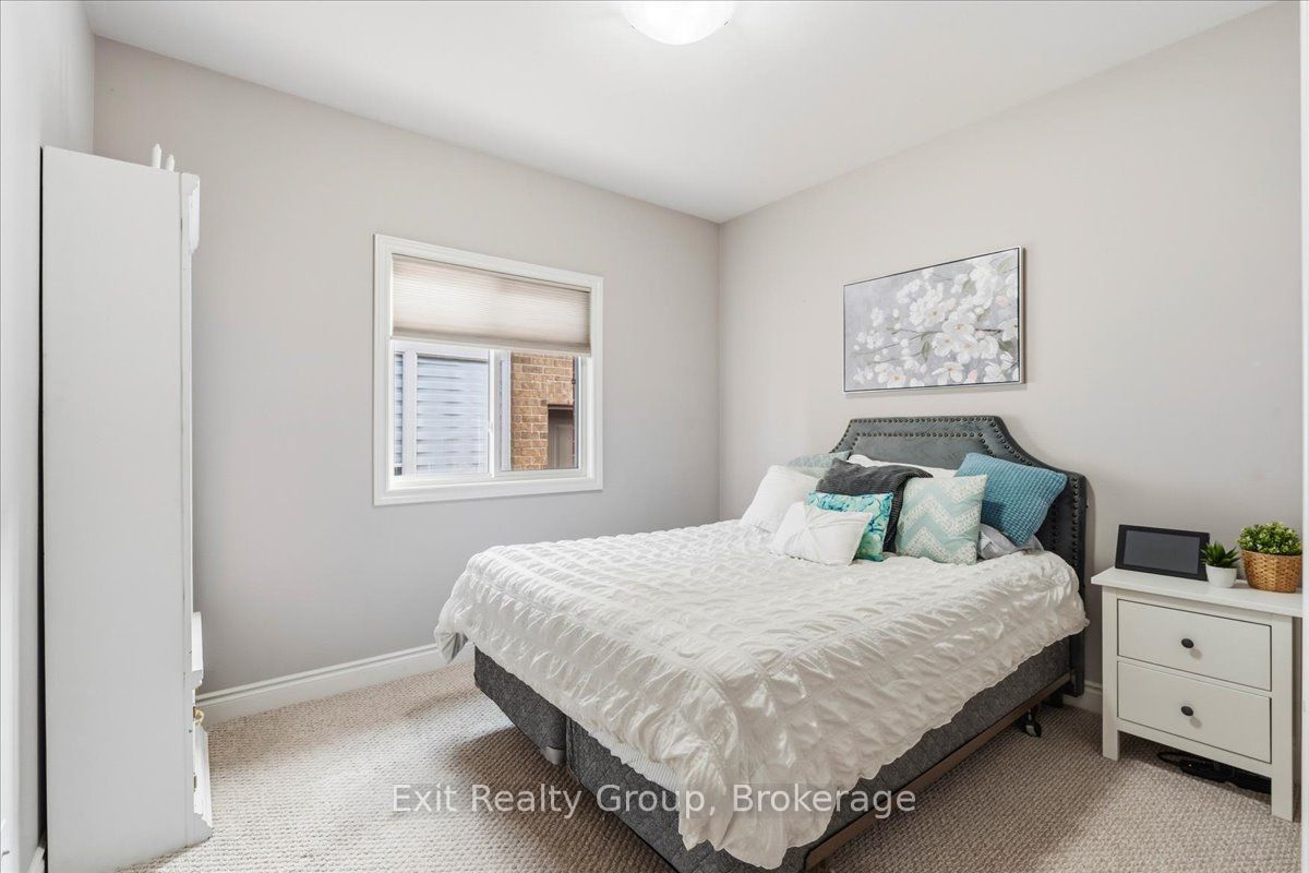 14 Cavendish Drive Property Photo 16