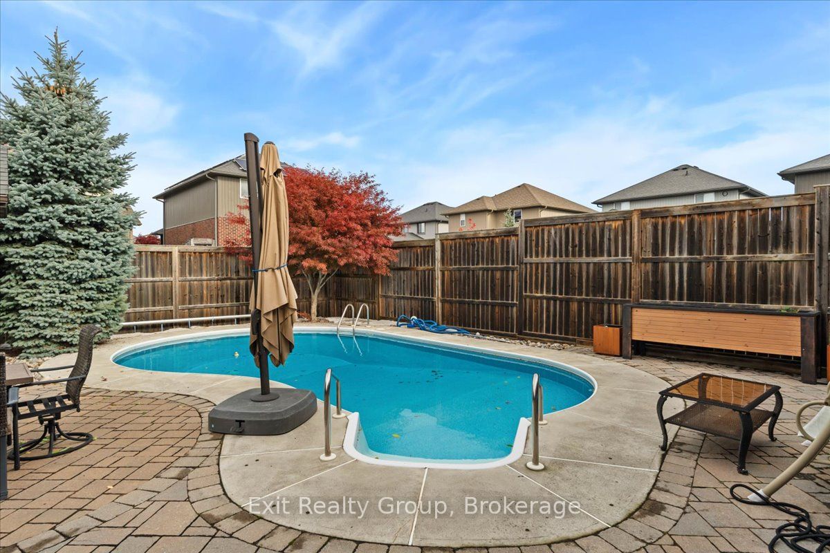 14 Cavendish Drive Property Photo 33