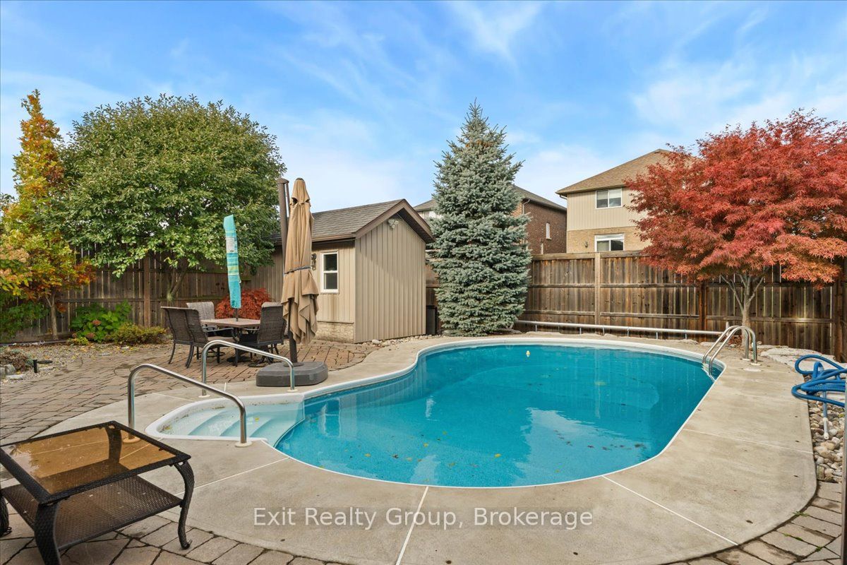 14 Cavendish Drive Property Photo 34