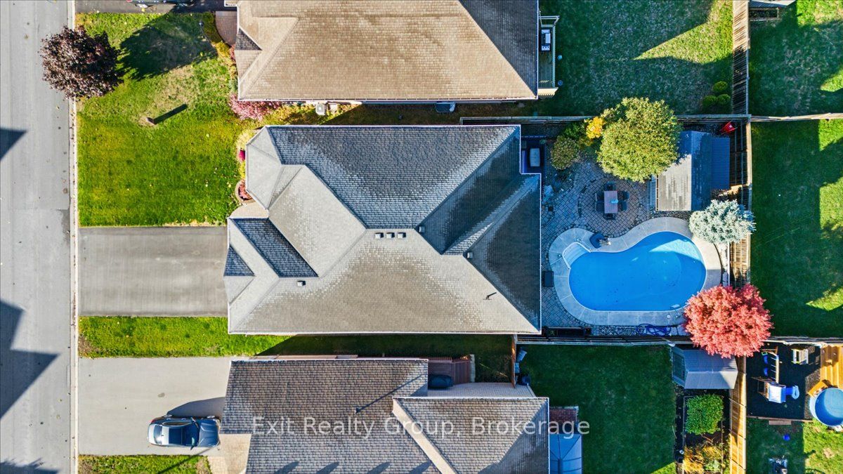 14 Cavendish Drive Property Photo 38
