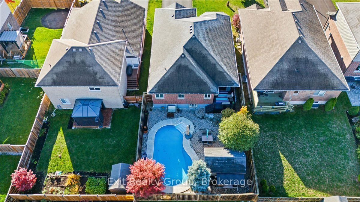 14 Cavendish Drive Property Photo 39