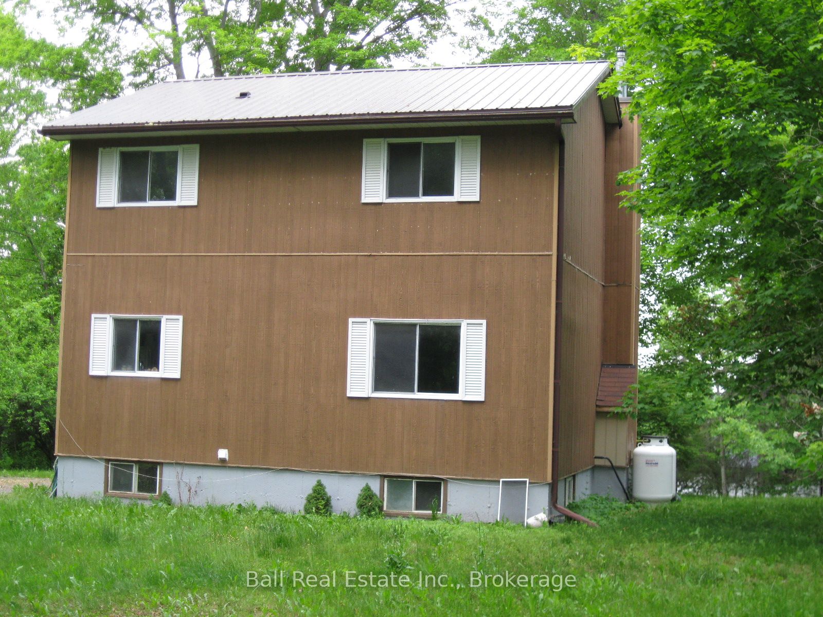 24 Maple Ridge Drive Property Photo 6