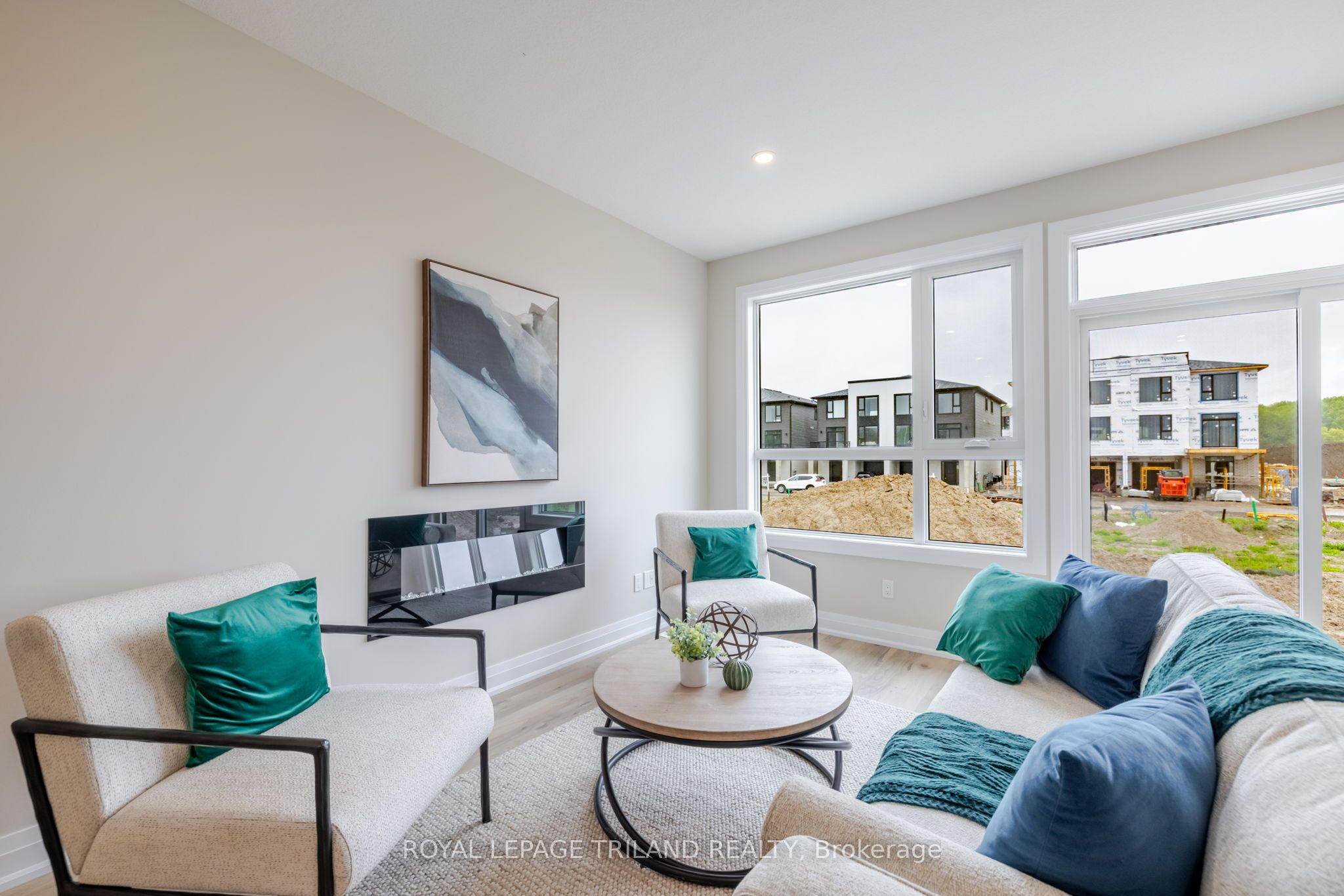 768 Banyan Lane Property Photo 15