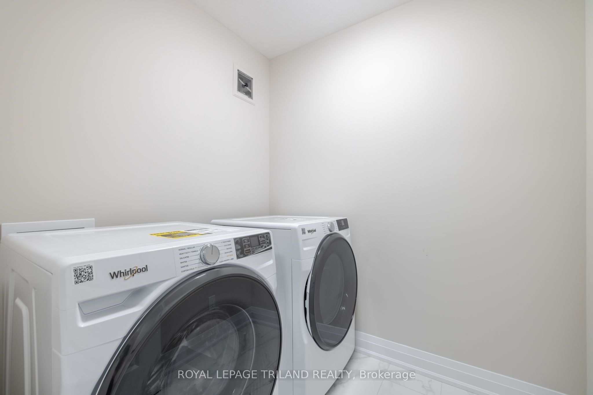 770 Banyan Lane Property Photo 31