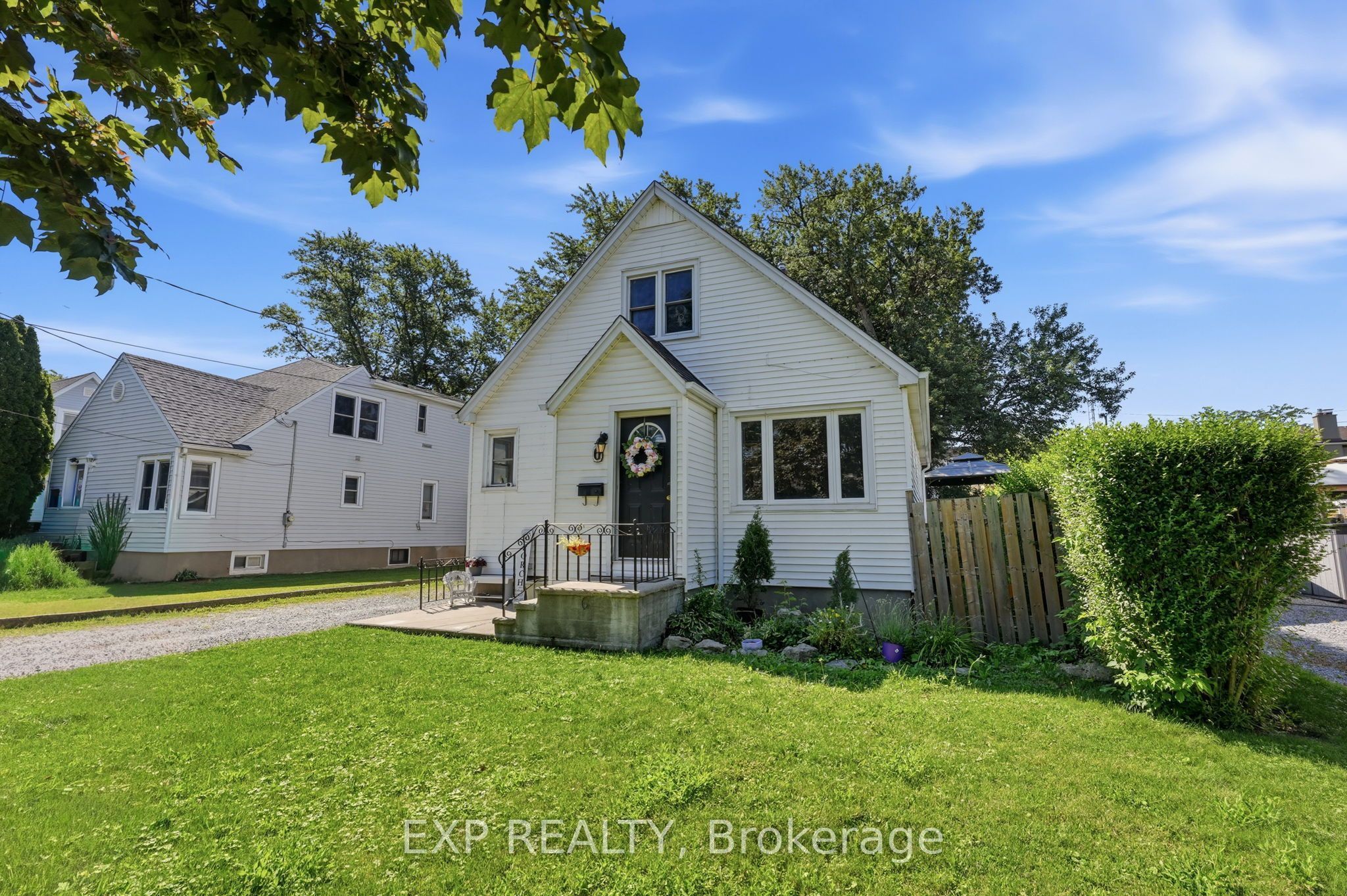 6 Cedardale Avenue Property Photo 2