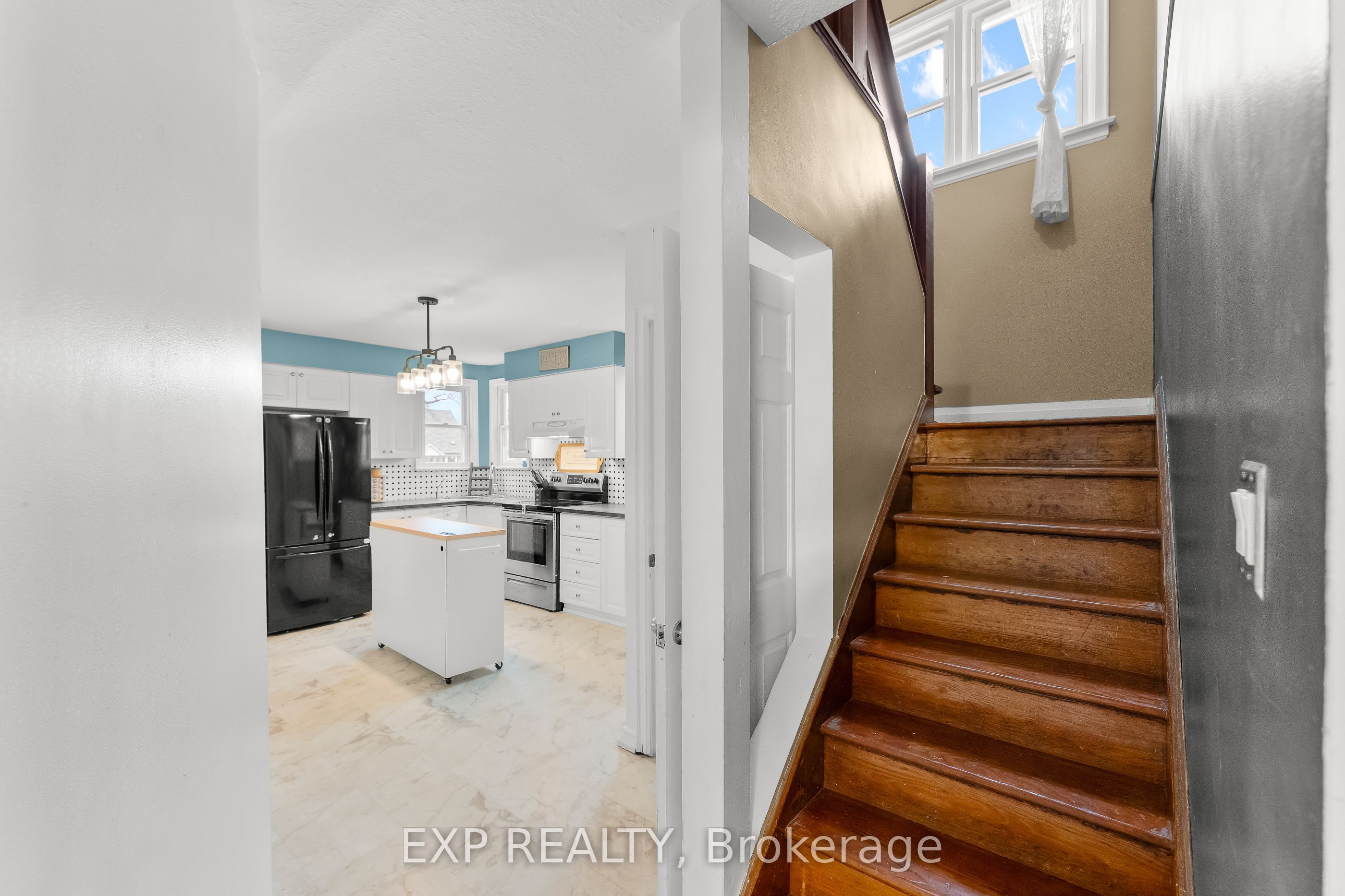 6 Cedardale Avenue Property Photo 16