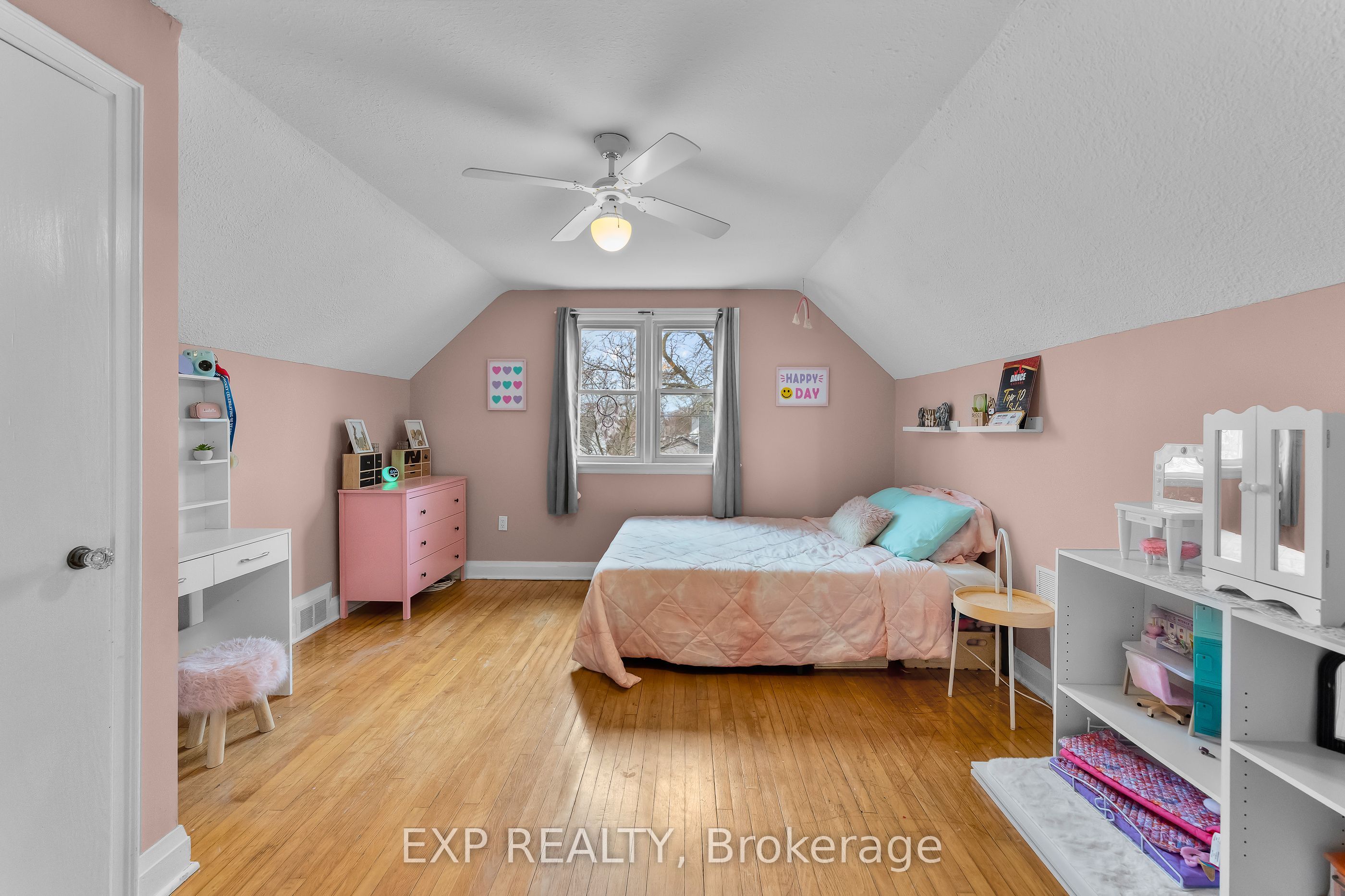 6 Cedardale Avenue Property Photo 18