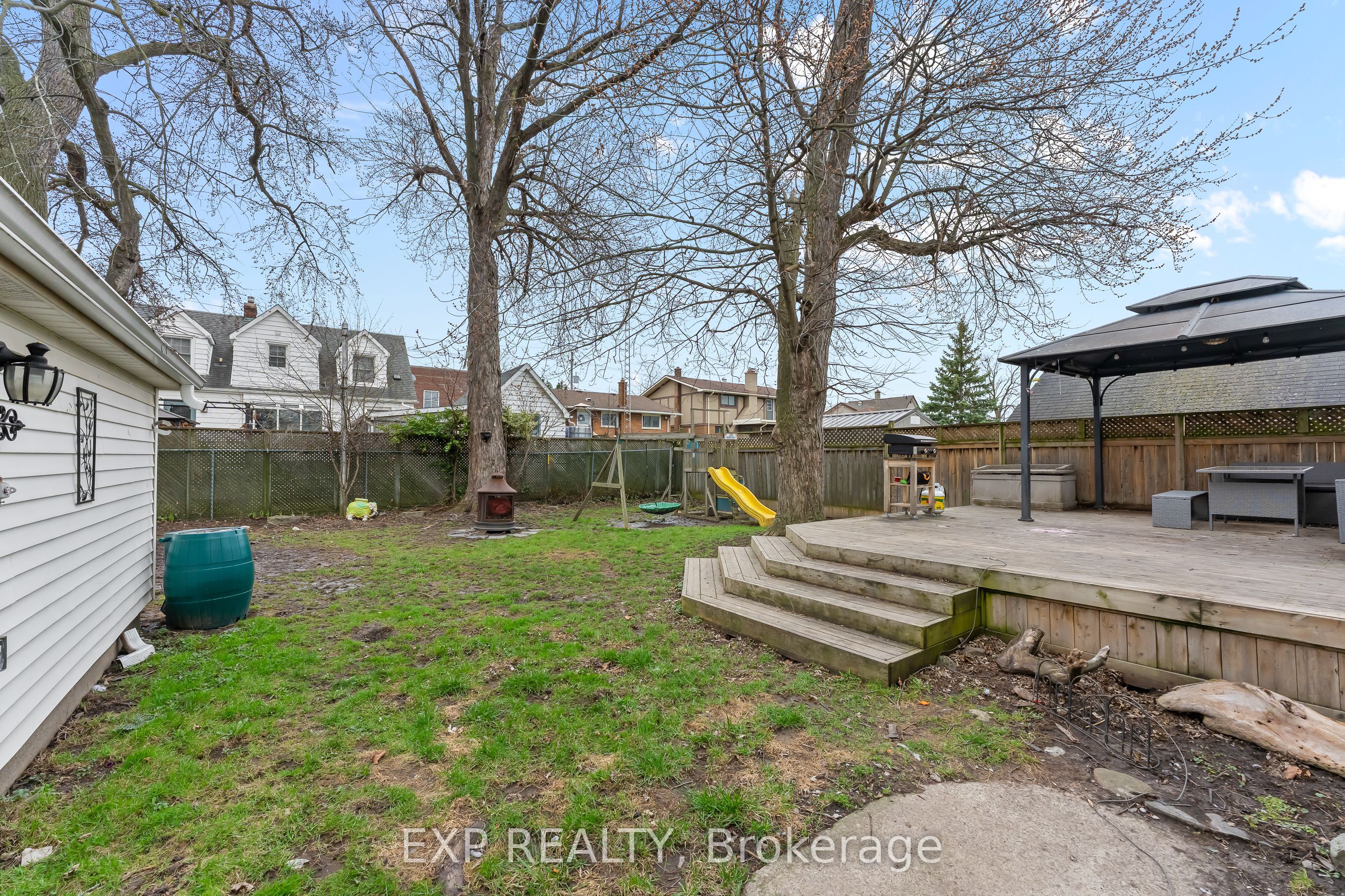 6 Cedardale Avenue Property Photo 27