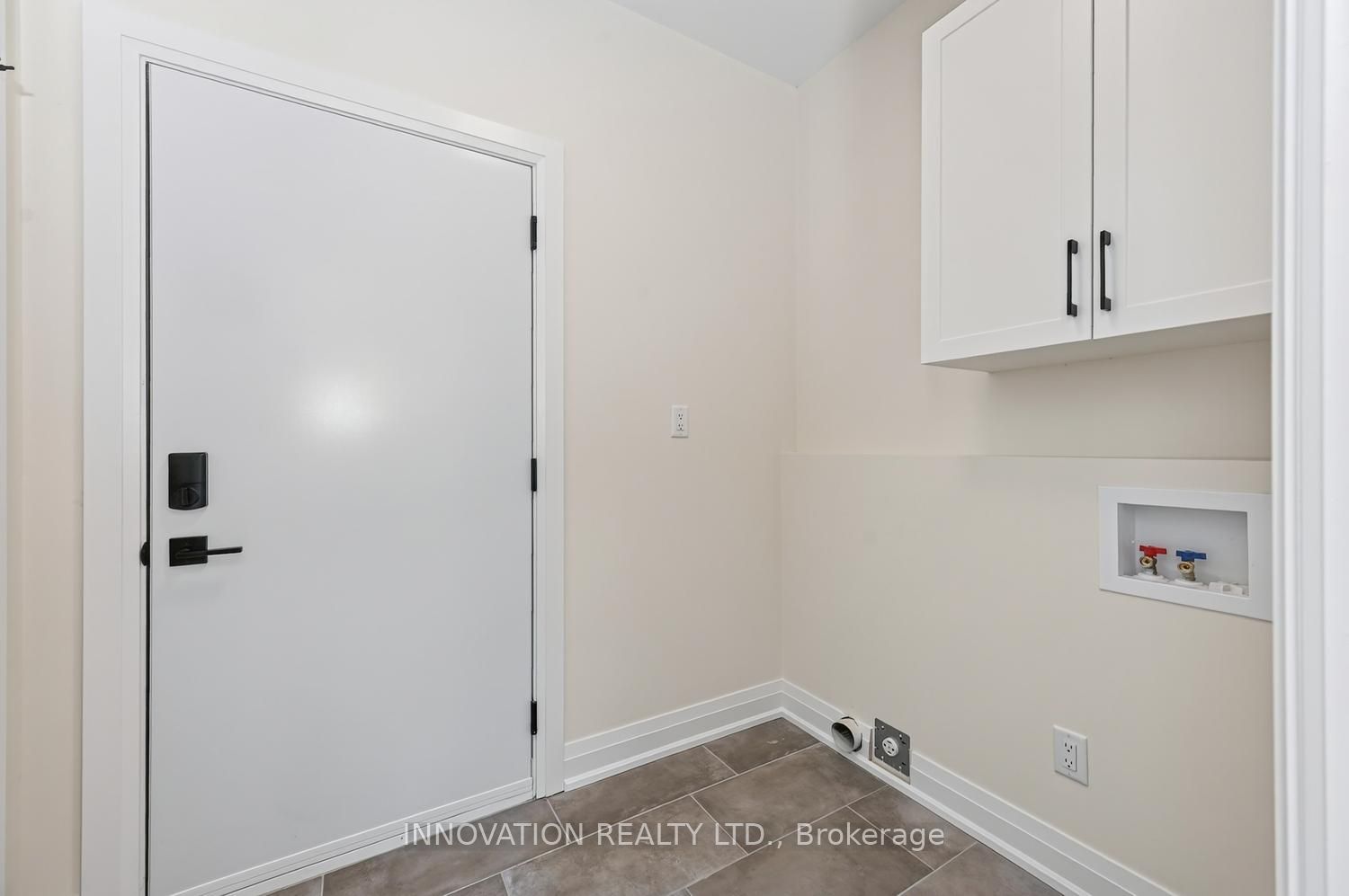 3249 Elizabeth Street Property Photo 20
