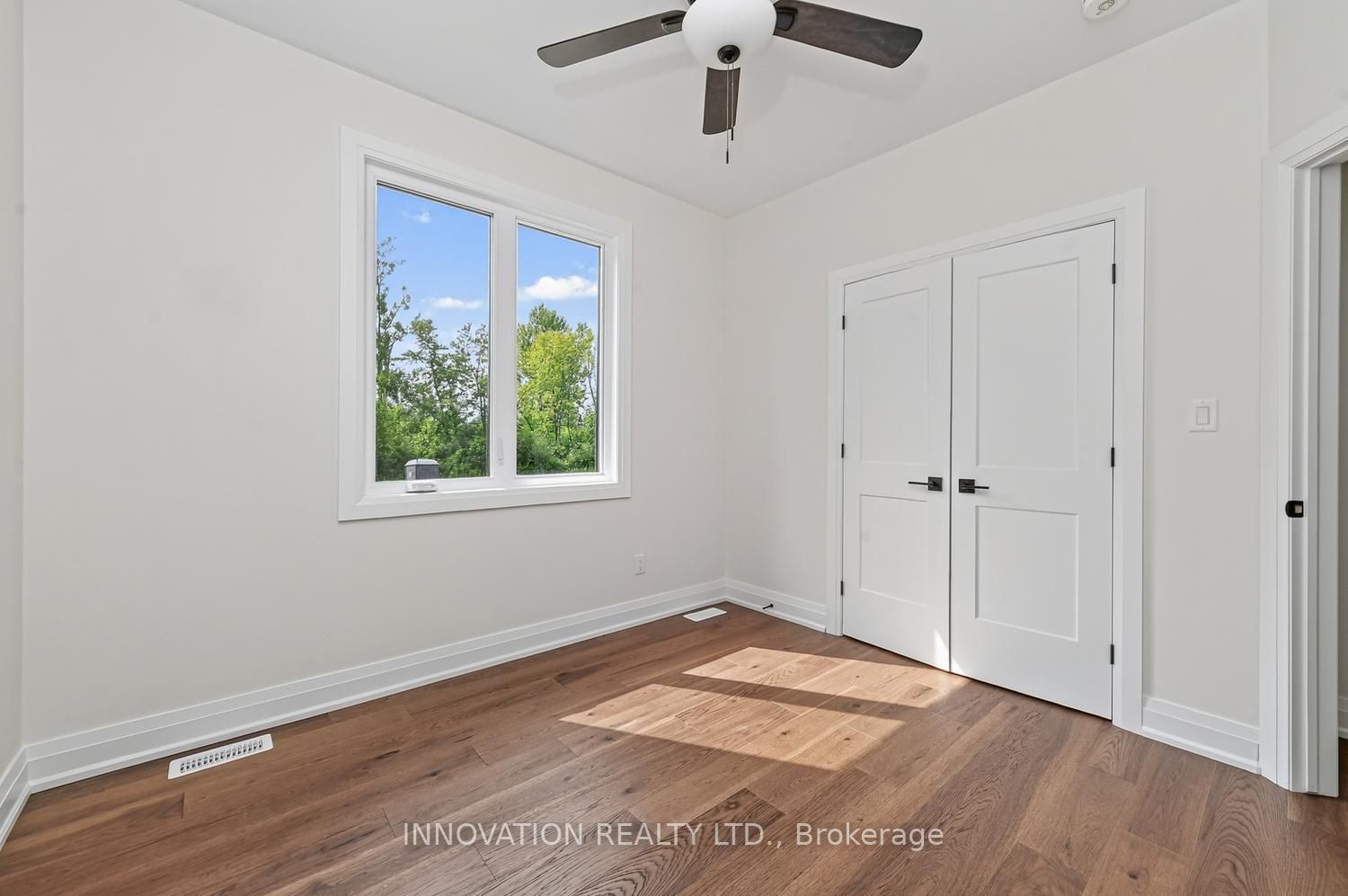 3249 Elizabeth Street Property Photo 25