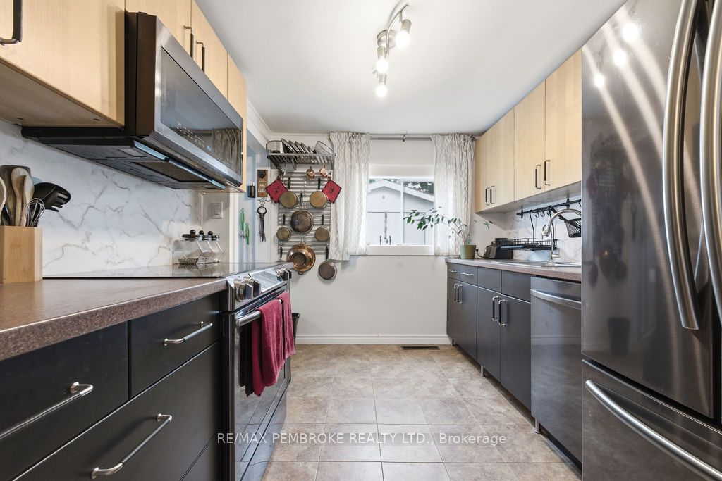 14 Summit Street Property Photo 19