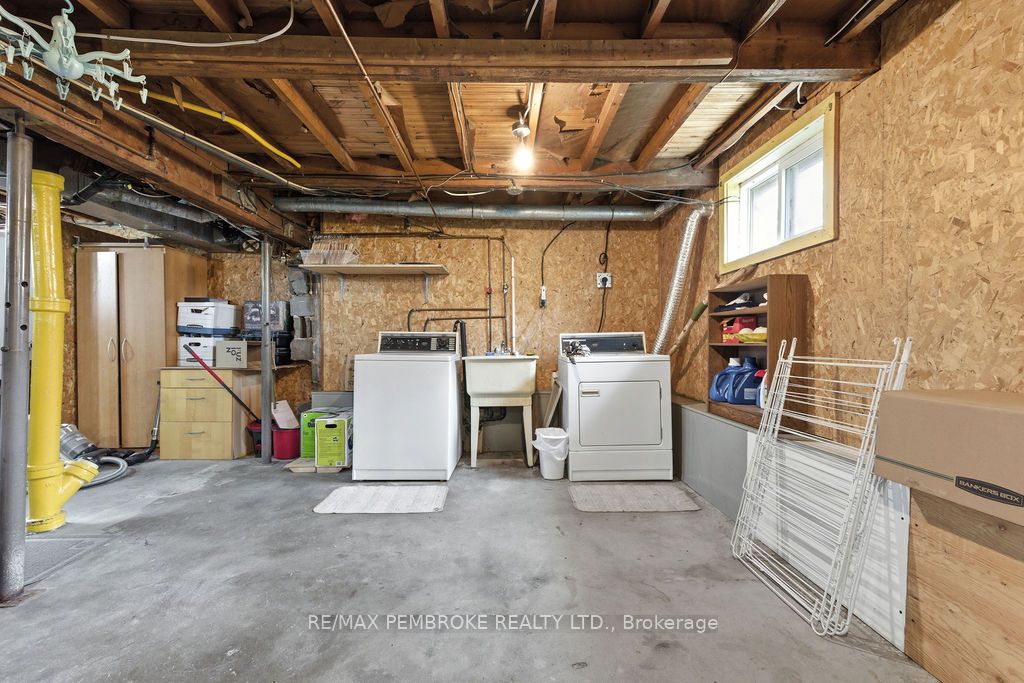 14 Summit Street Property Photo 37