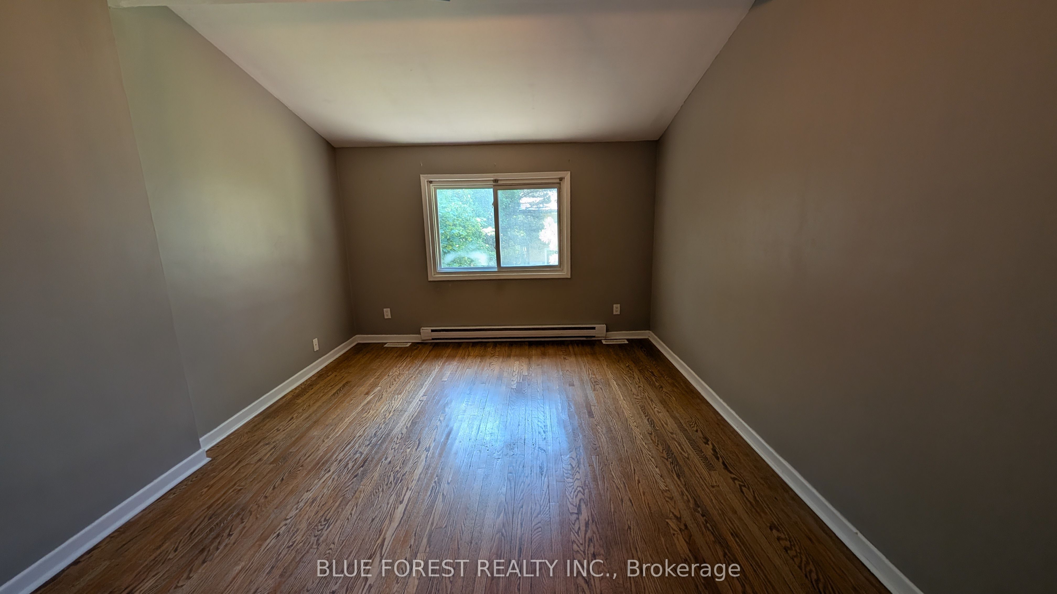 36 Arbour Glen Crescent Property Photo 14