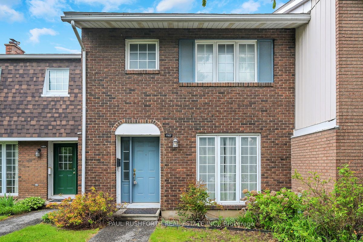 1107 Meadowlands Drive Property Photo 1