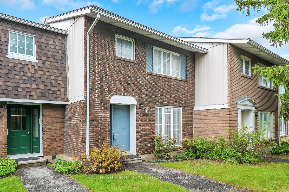 1107 Meadowlands Drive Property Photo 2