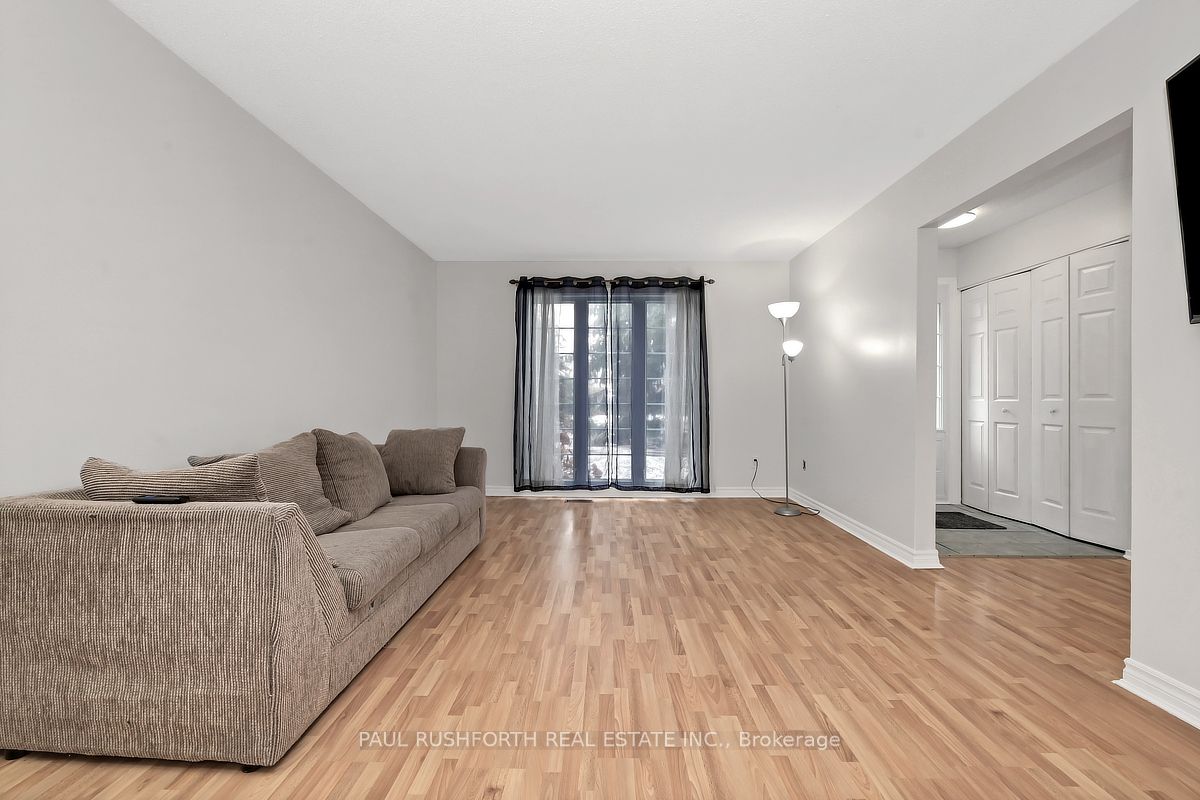 1107 Meadowlands Drive Property Photo 6